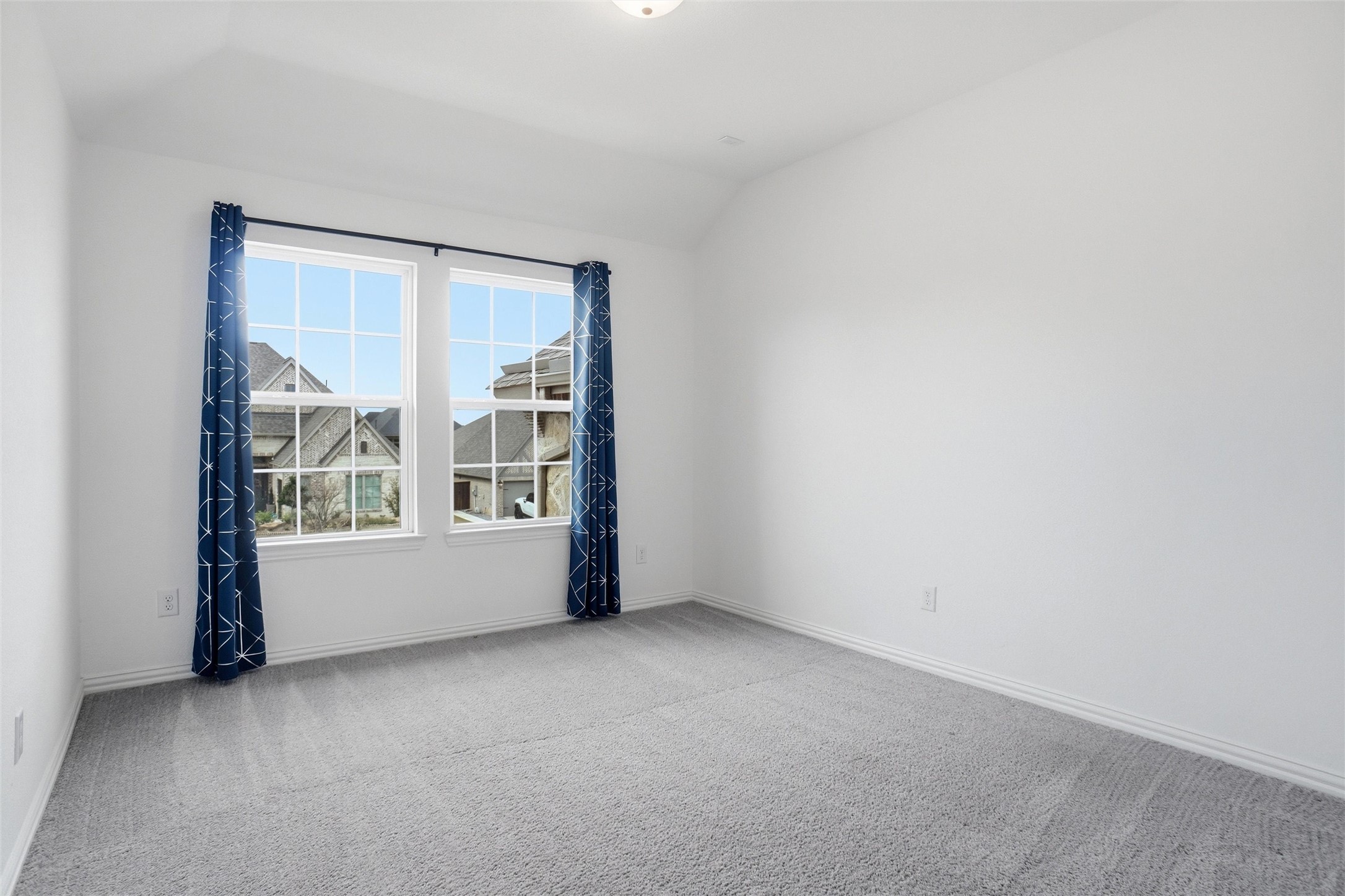 2073 Cloverfern Way