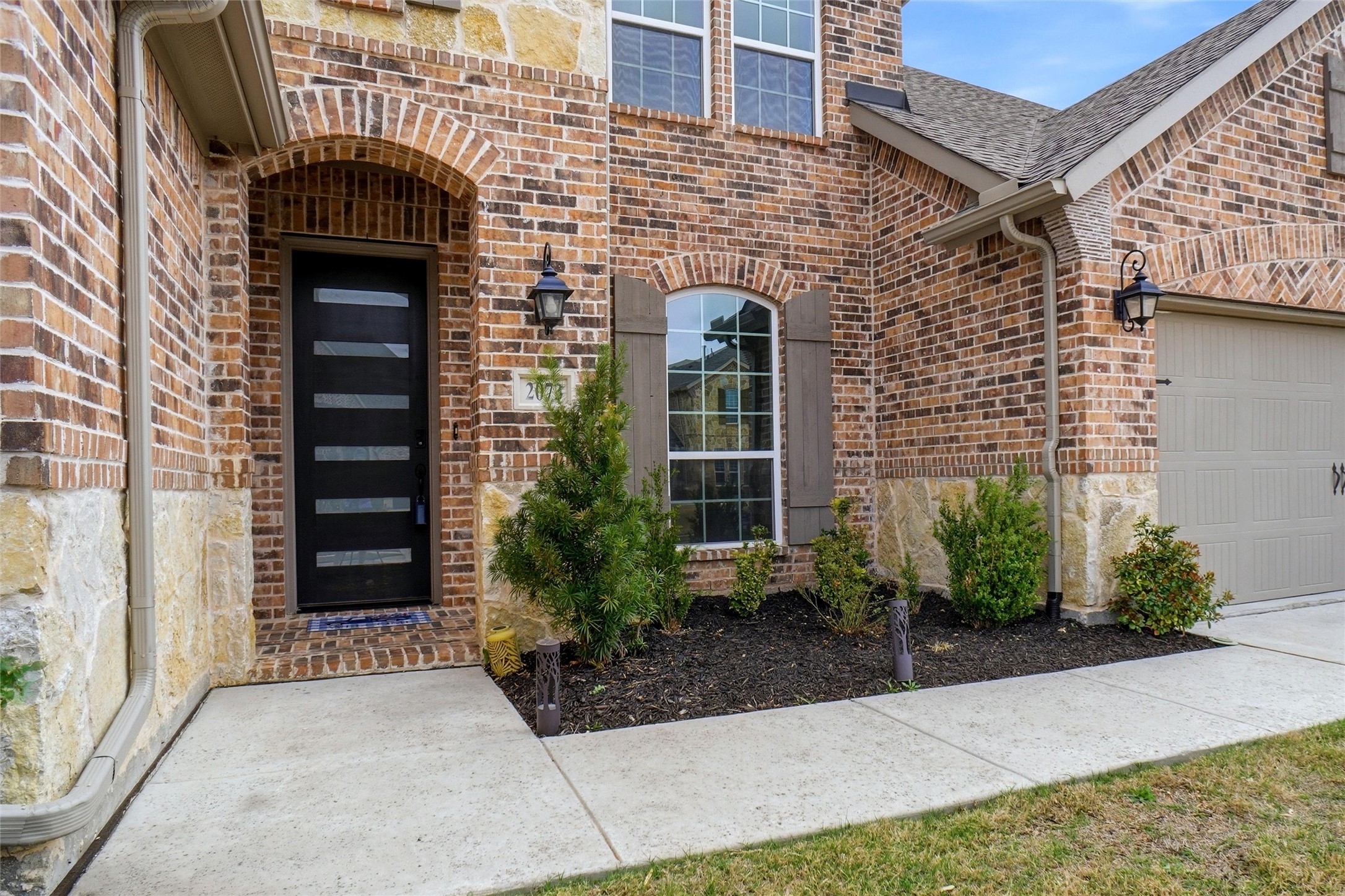 2073 Cloverfern Way