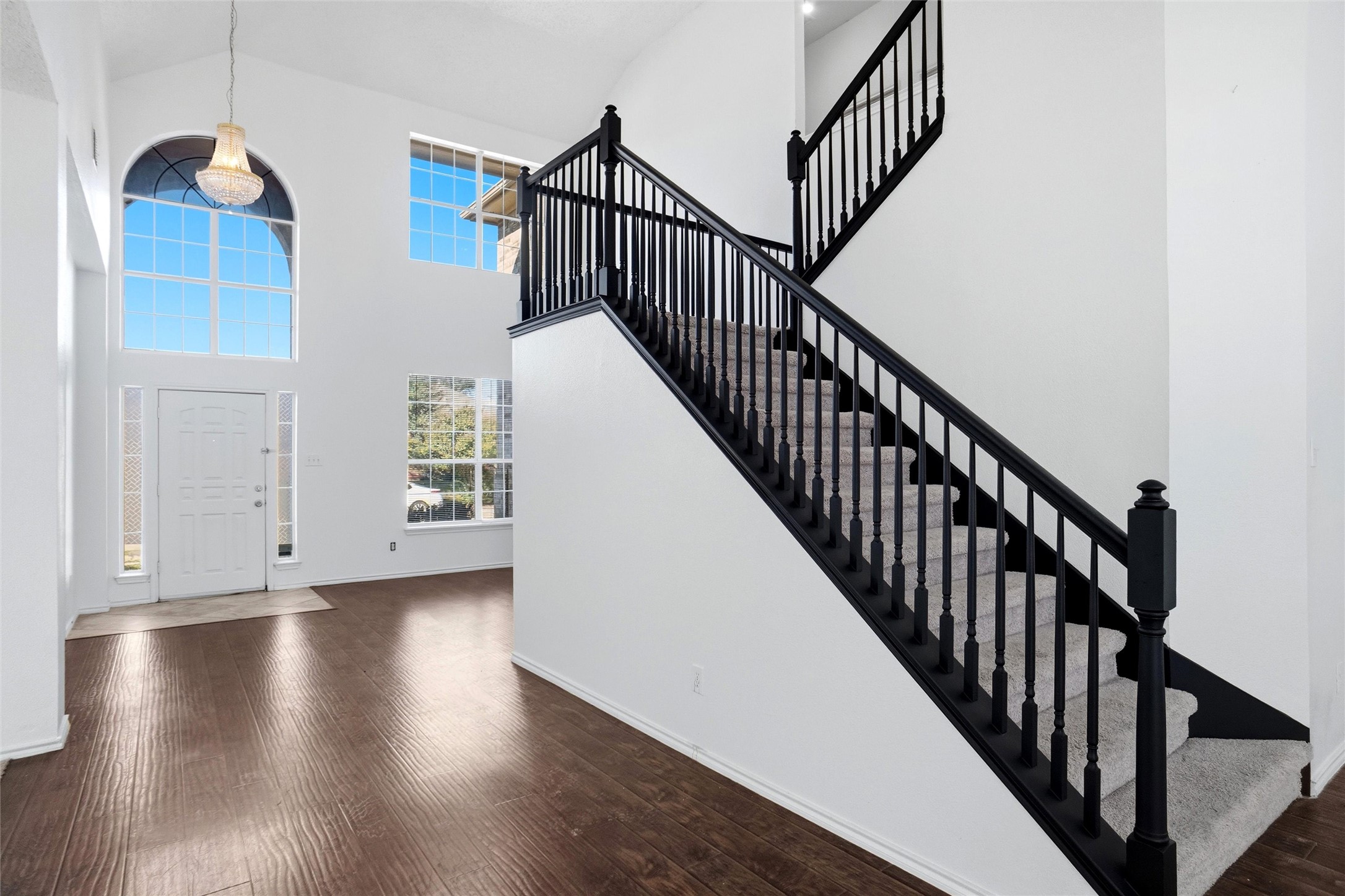 2447 Ranchview Drive