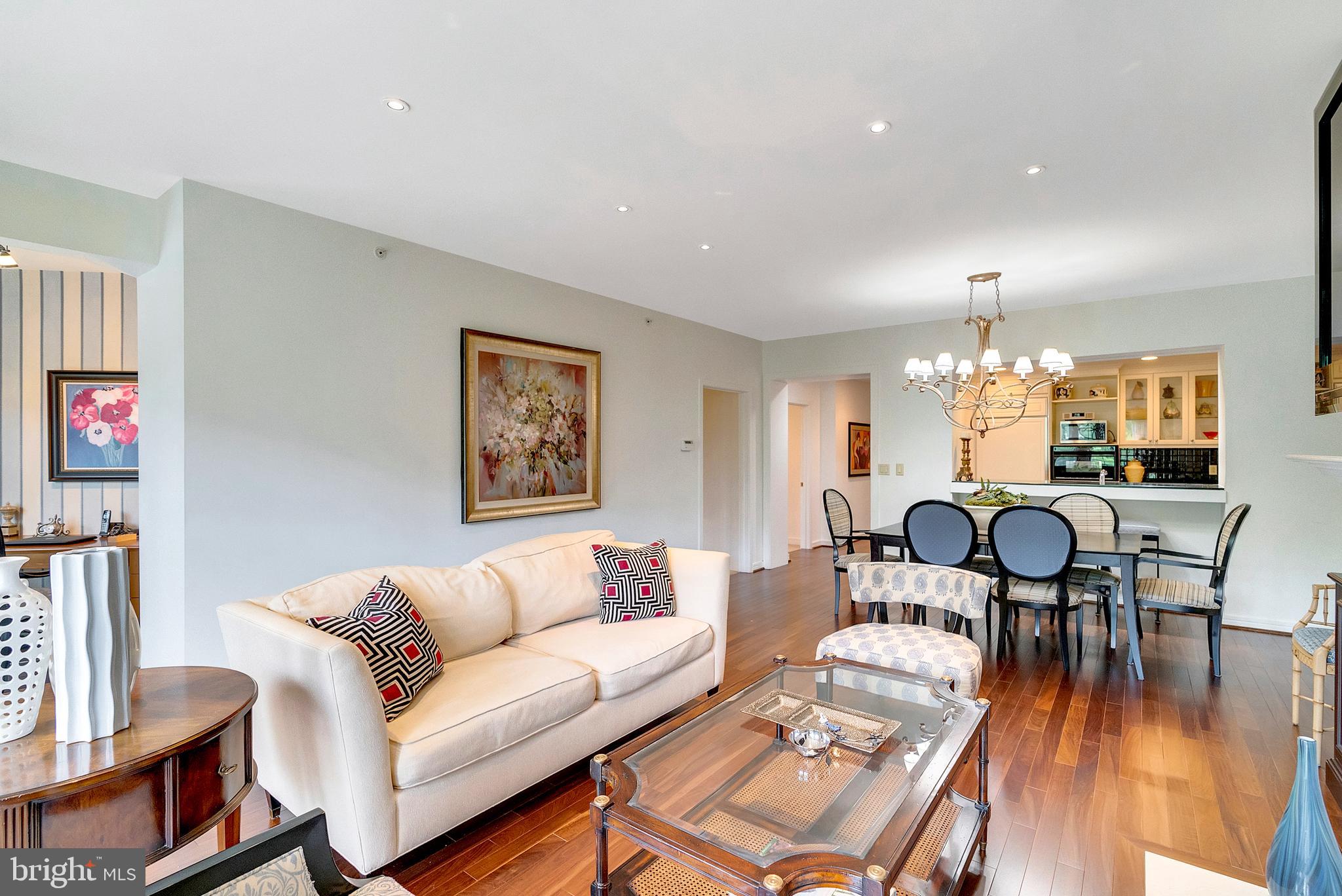 190 PRESIDENTIAL BOULEVARD PH13