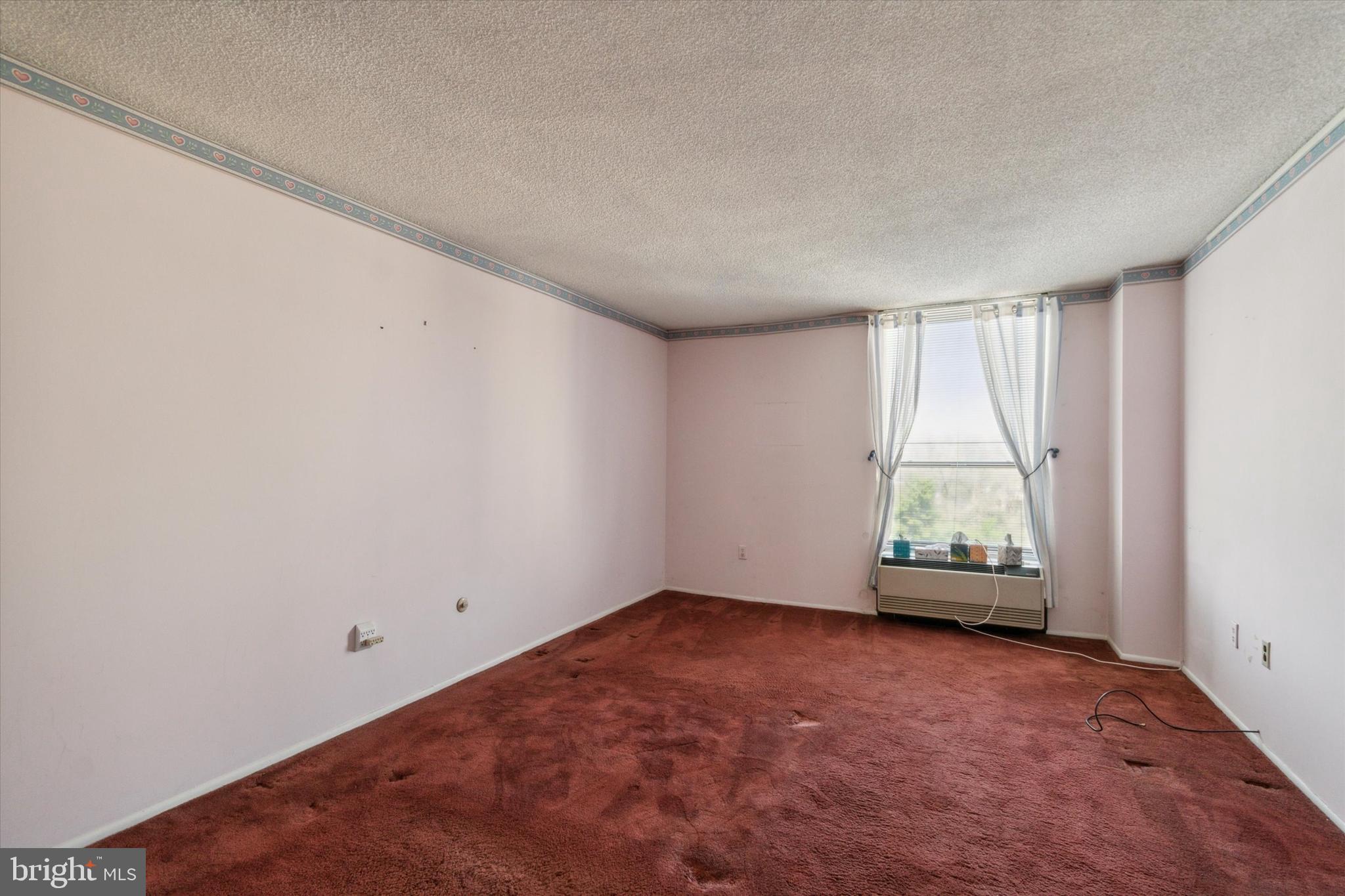 666 W GERMANTOWN PIKE 2816