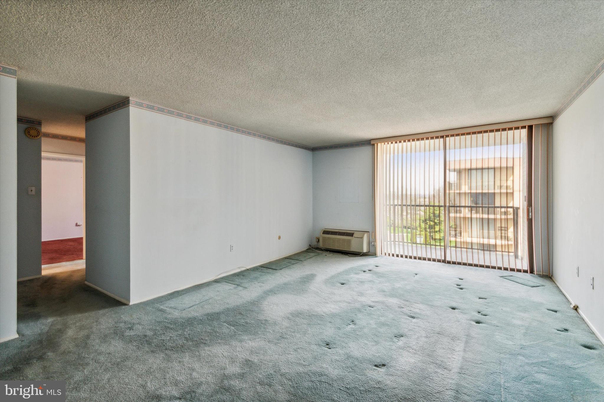 666 W GERMANTOWN PIKE 2816