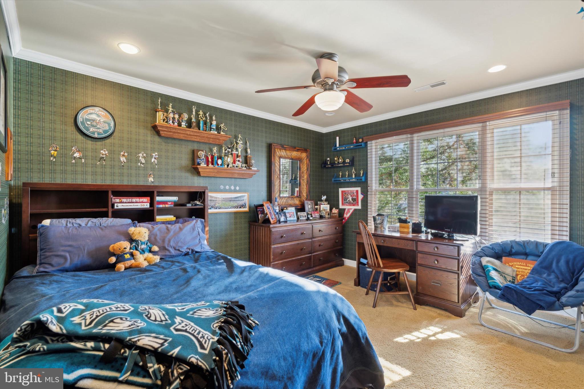 695 CHERRYDALE DRIVE