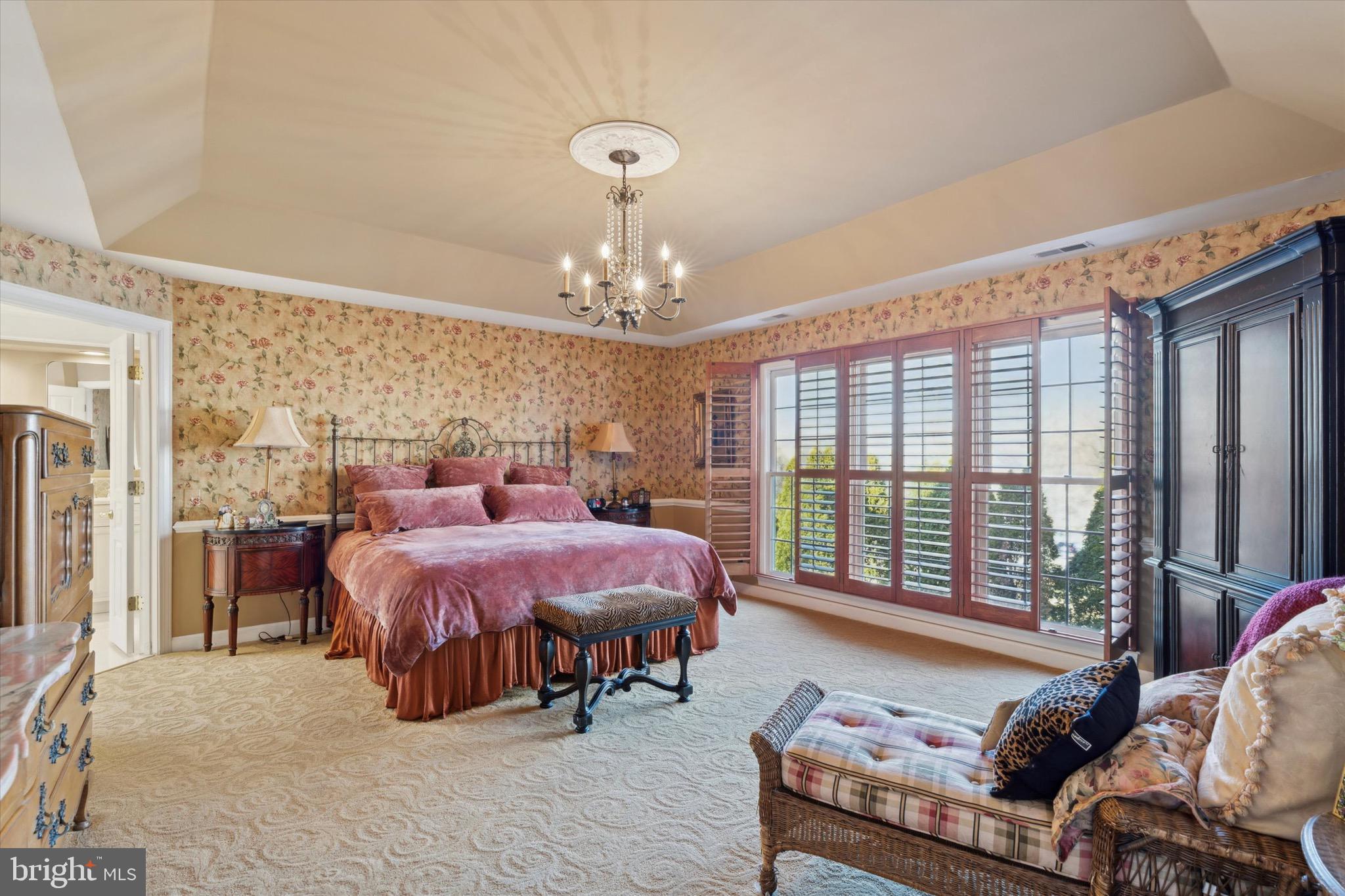 695 CHERRYDALE DRIVE