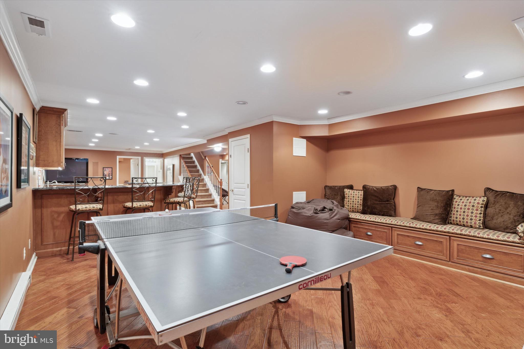 695 CHERRYDALE DRIVE