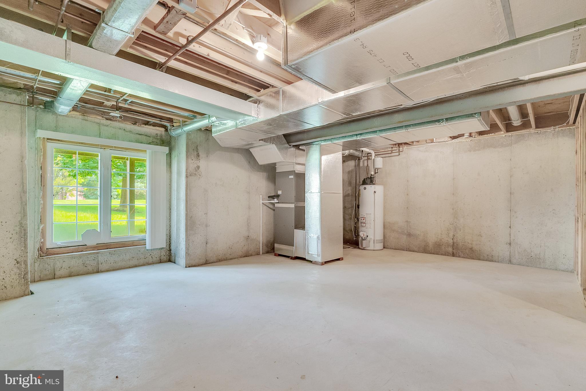 301 ROLLING HILL DRIVE