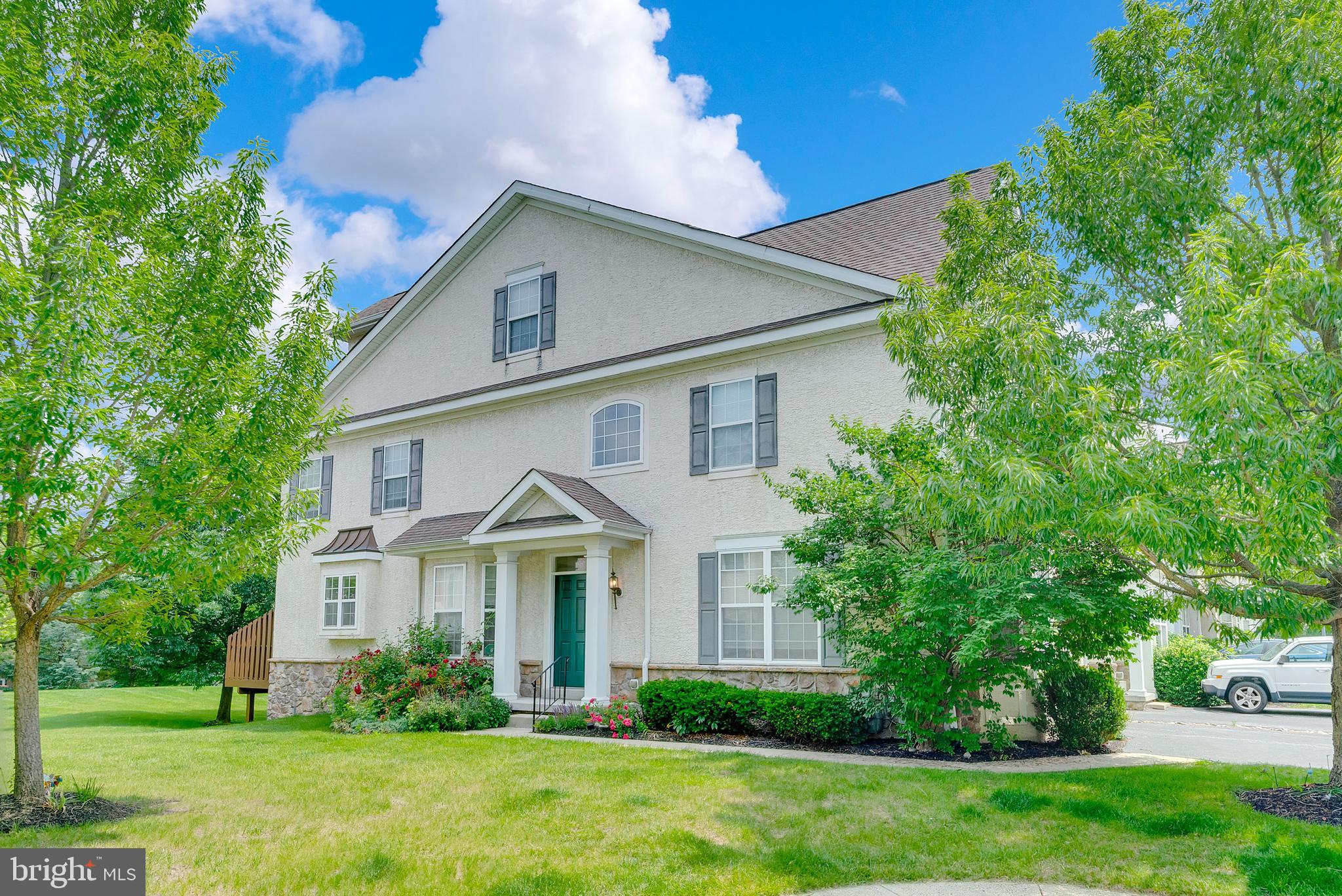 301 ROLLING HILL DRIVE