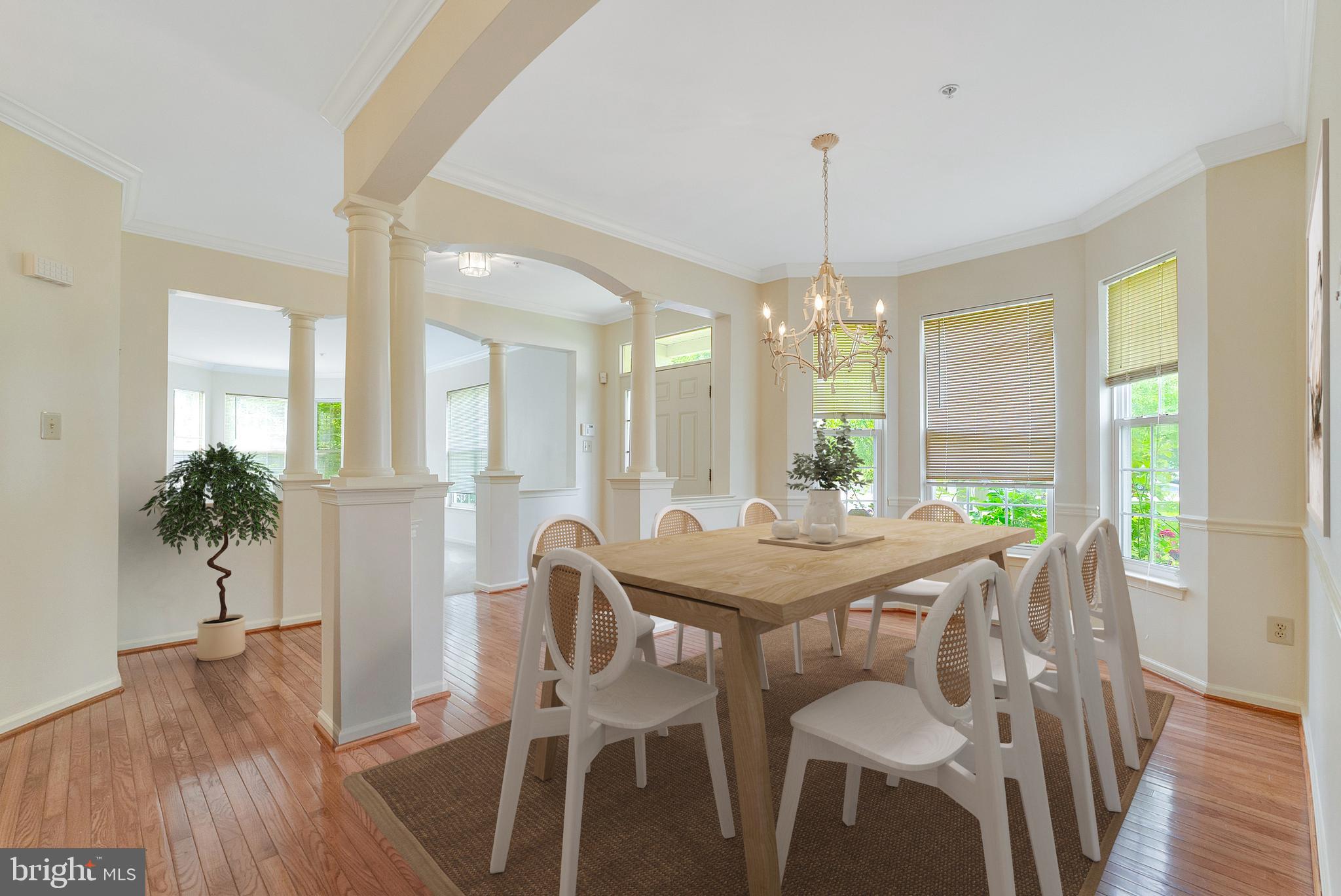 301 ROLLING HILL DRIVE