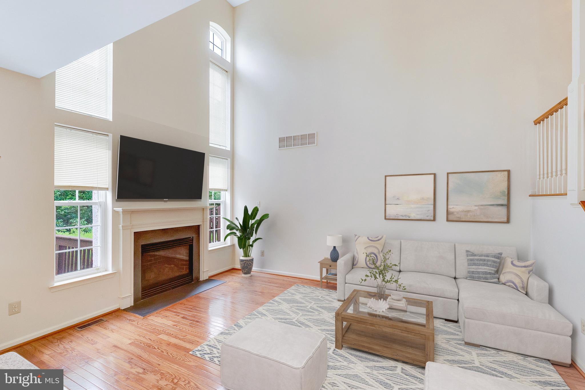 301 ROLLING HILL DRIVE