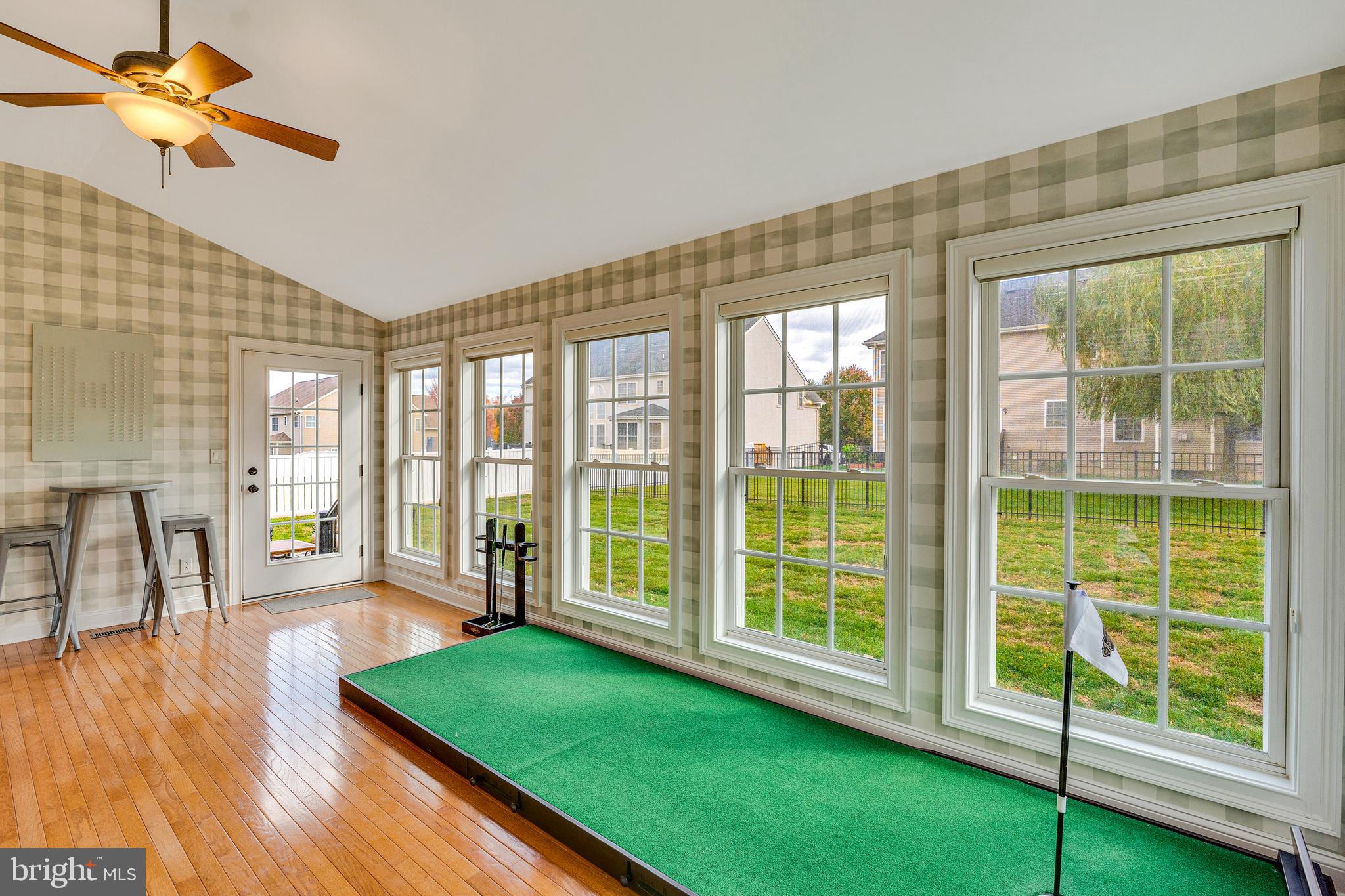 2765 HONEYSUCKLE LANE