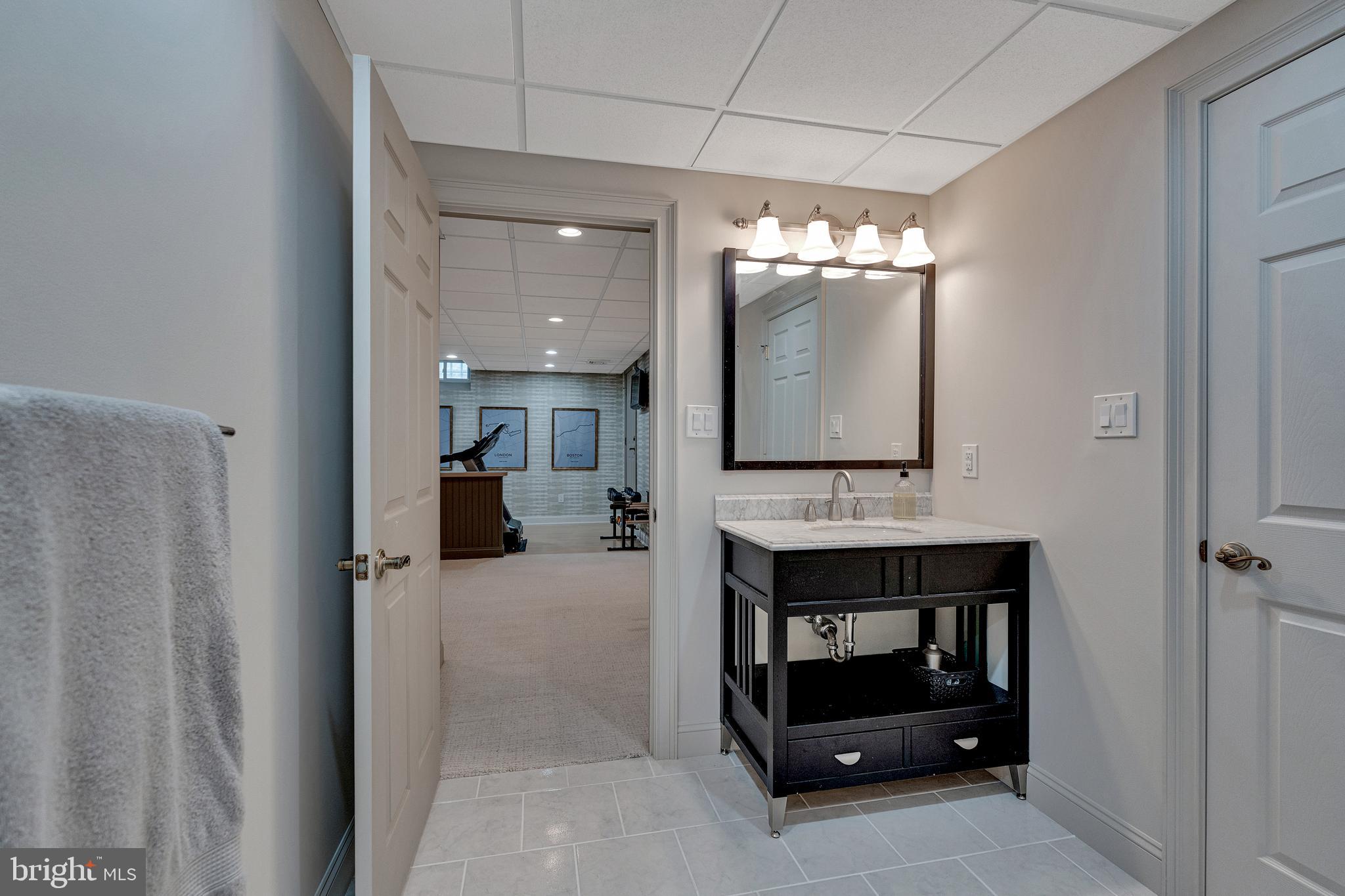 2765 HONEYSUCKLE LANE