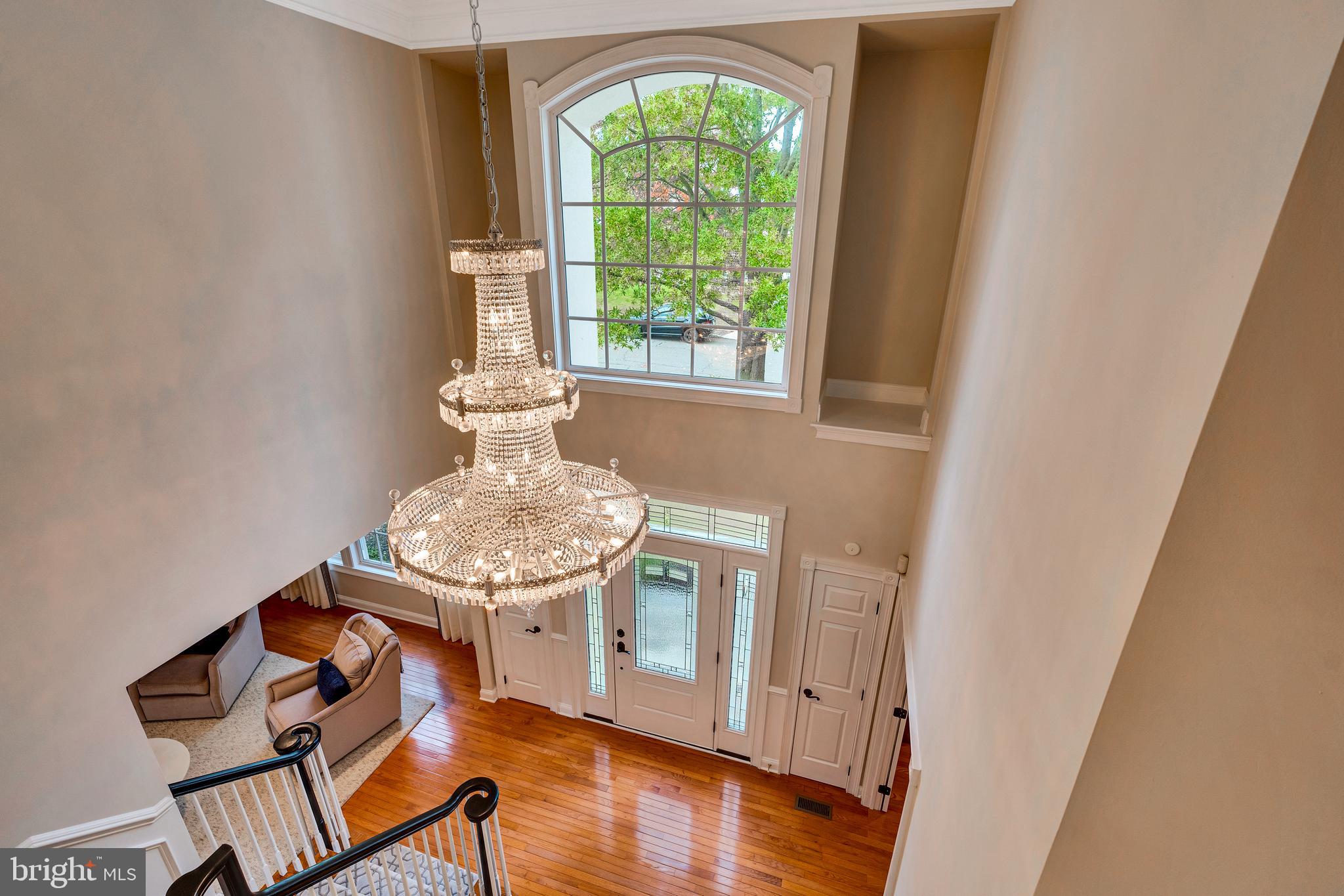 2765 HONEYSUCKLE LANE