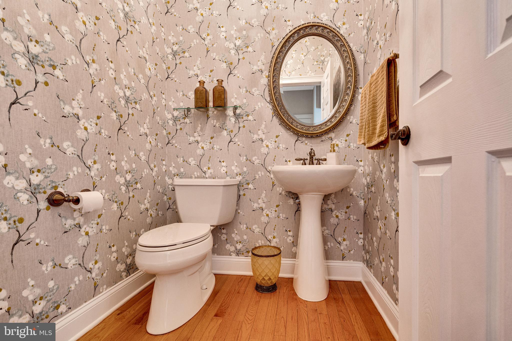 2765 HONEYSUCKLE LANE