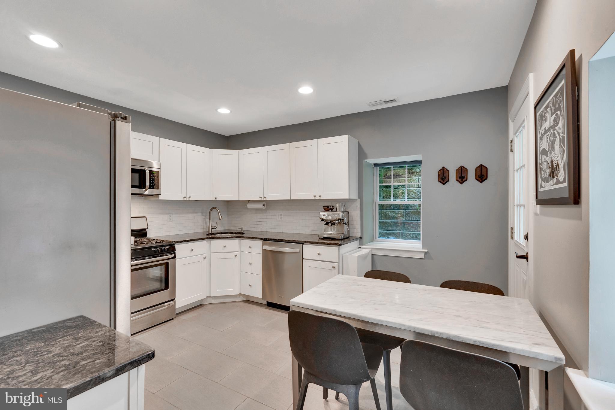 273 LYCEUM AVENUE 75