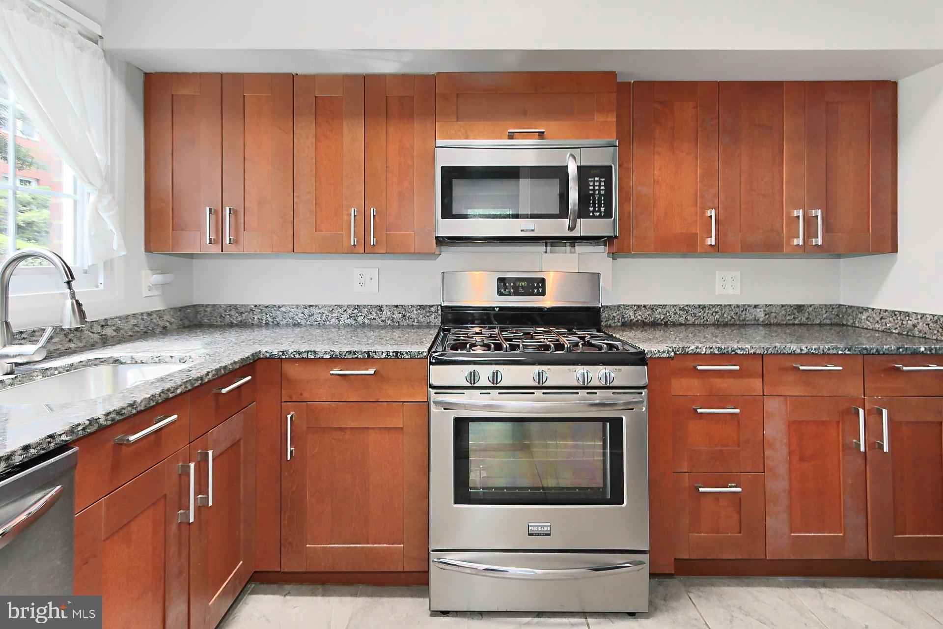 3508 Gunston Rd