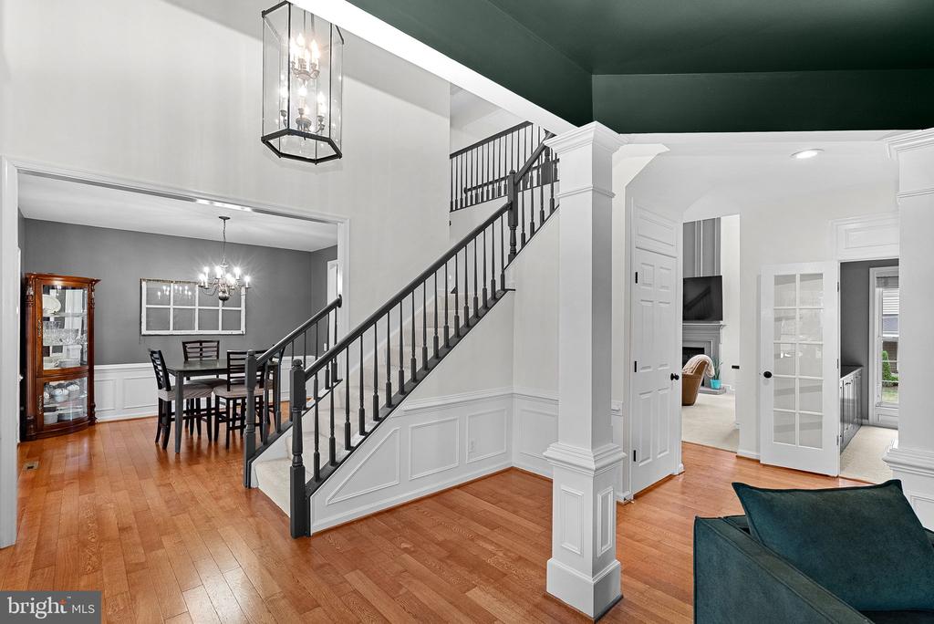 7721 MOVERN LANE