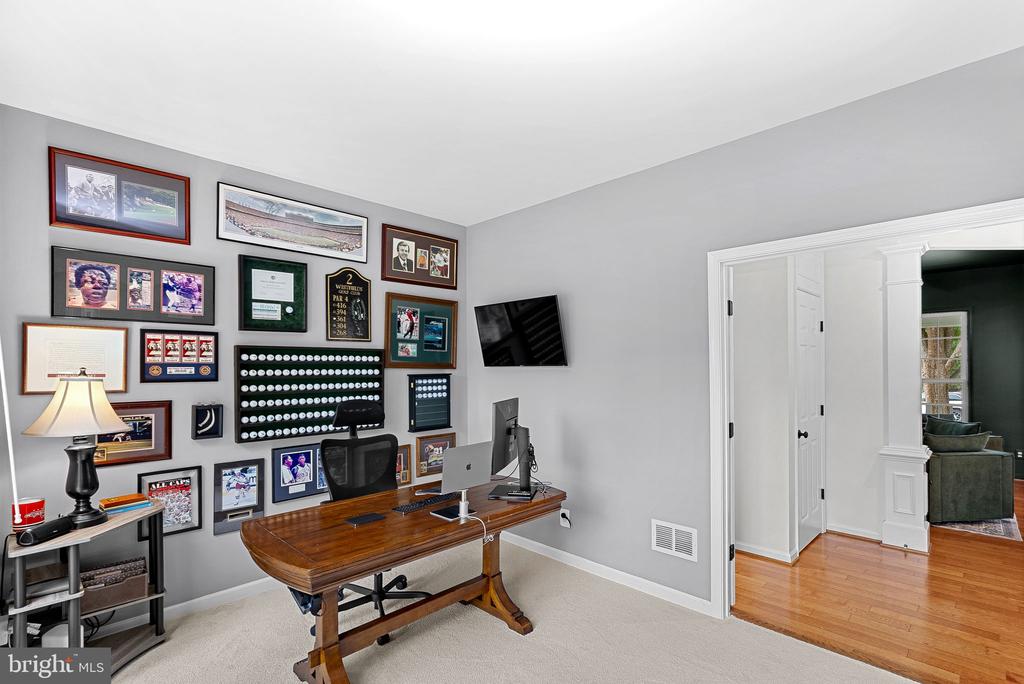 7721 MOVERN LANE