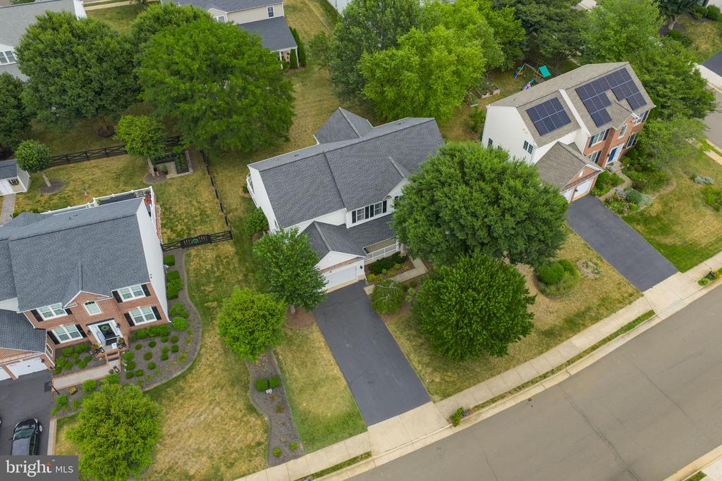 7721 MOVERN LANE