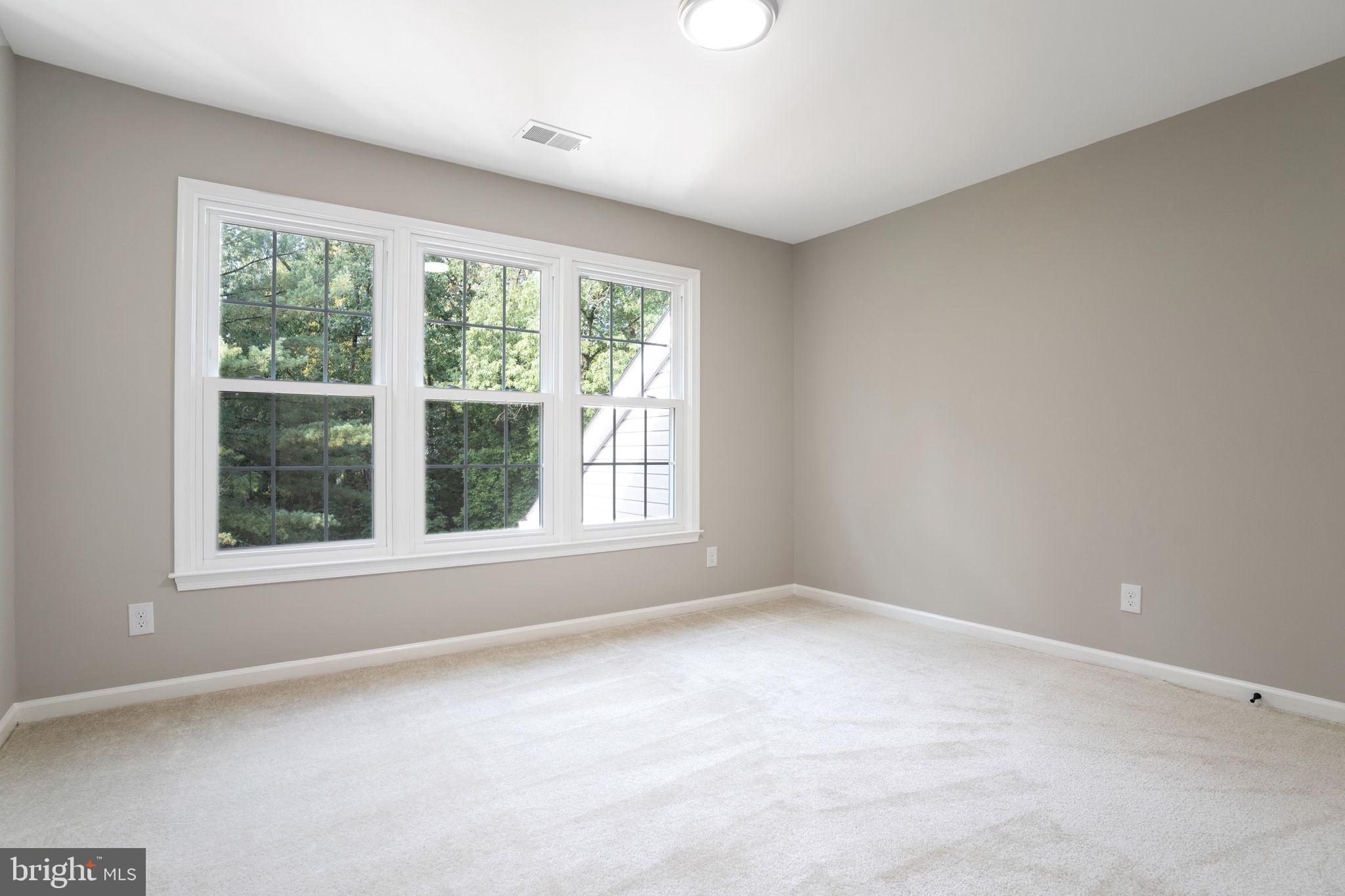 6614 Pelhams Trce