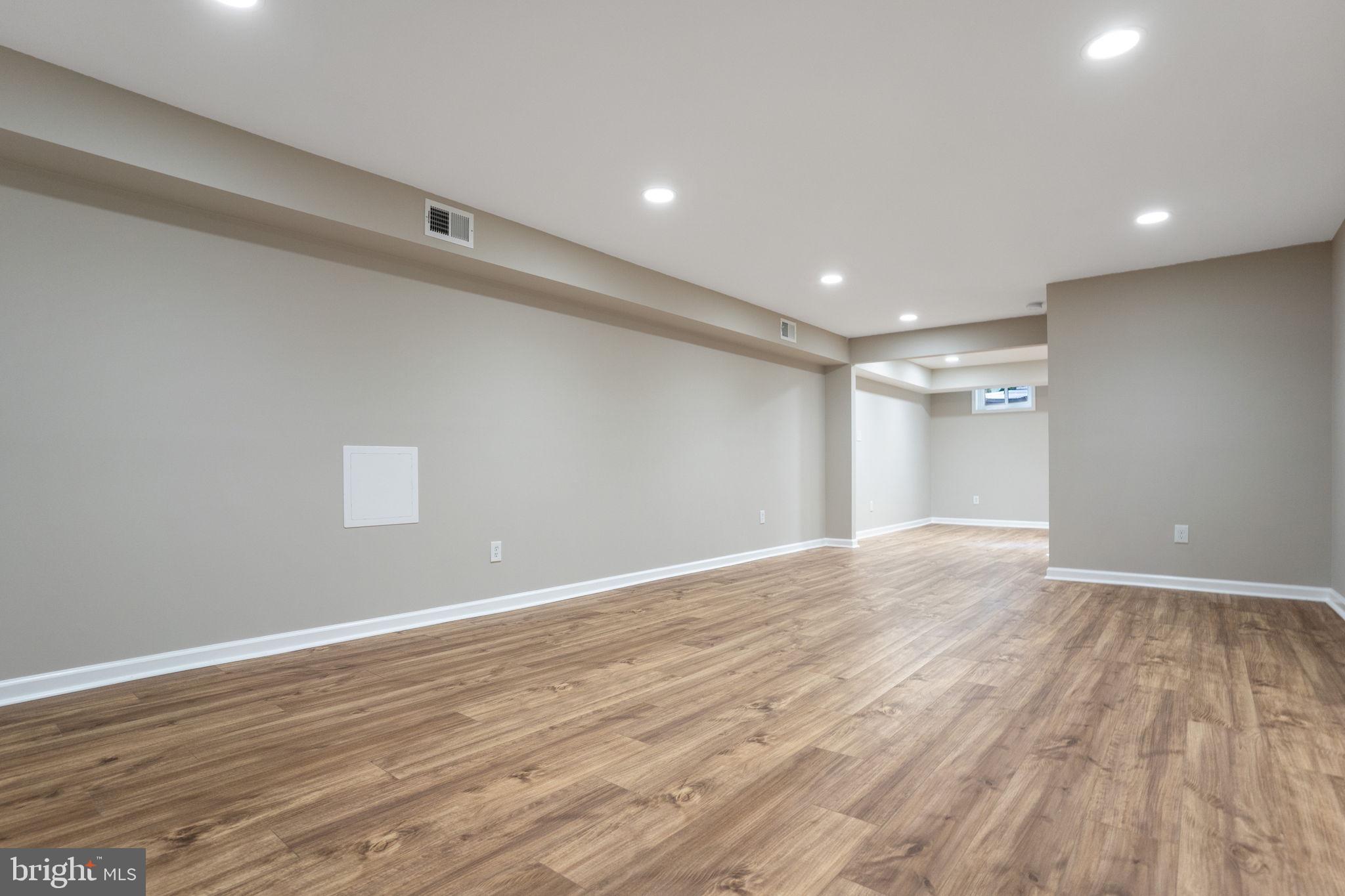 6614 Pelhams Trce