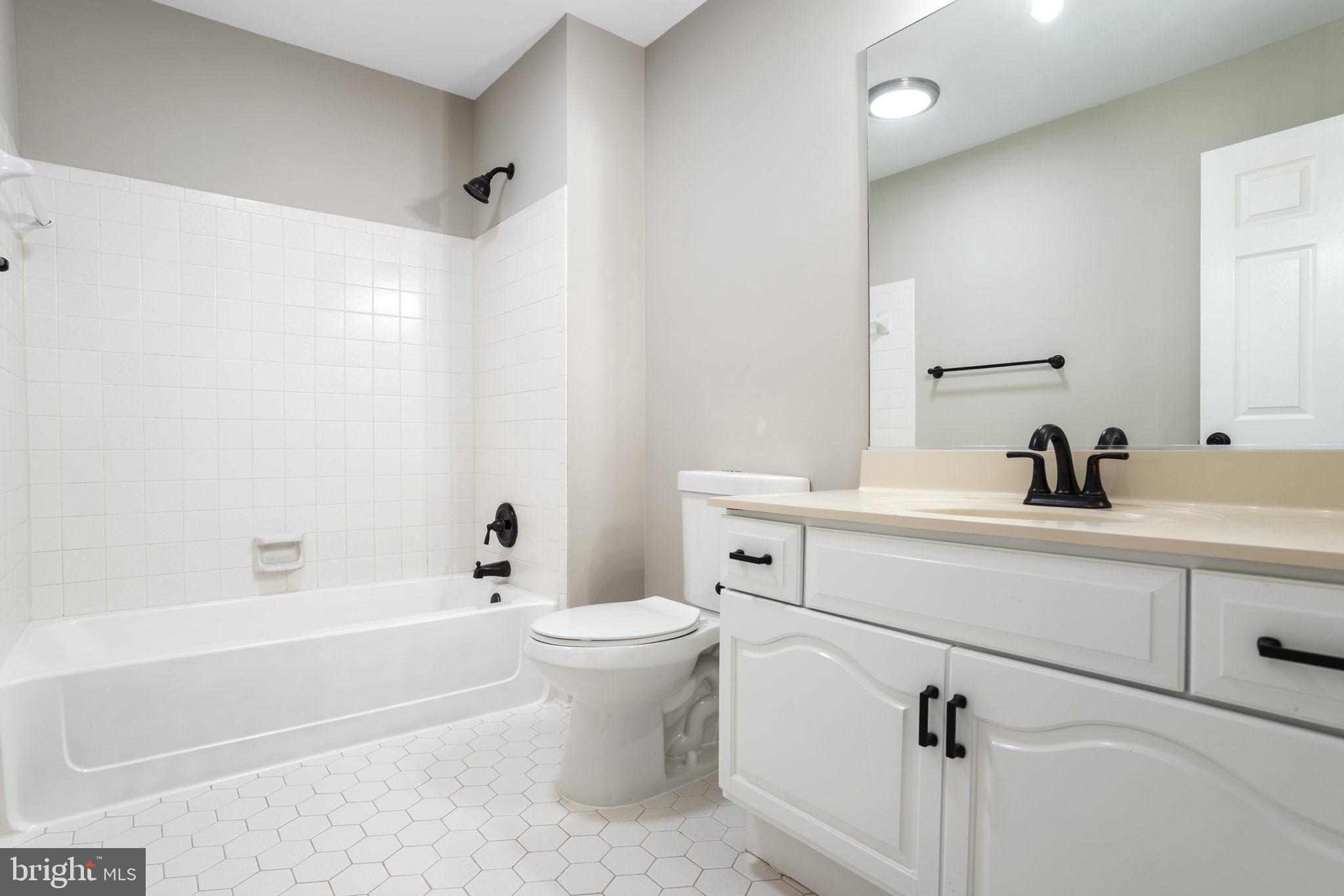 6614 Pelhams Trce