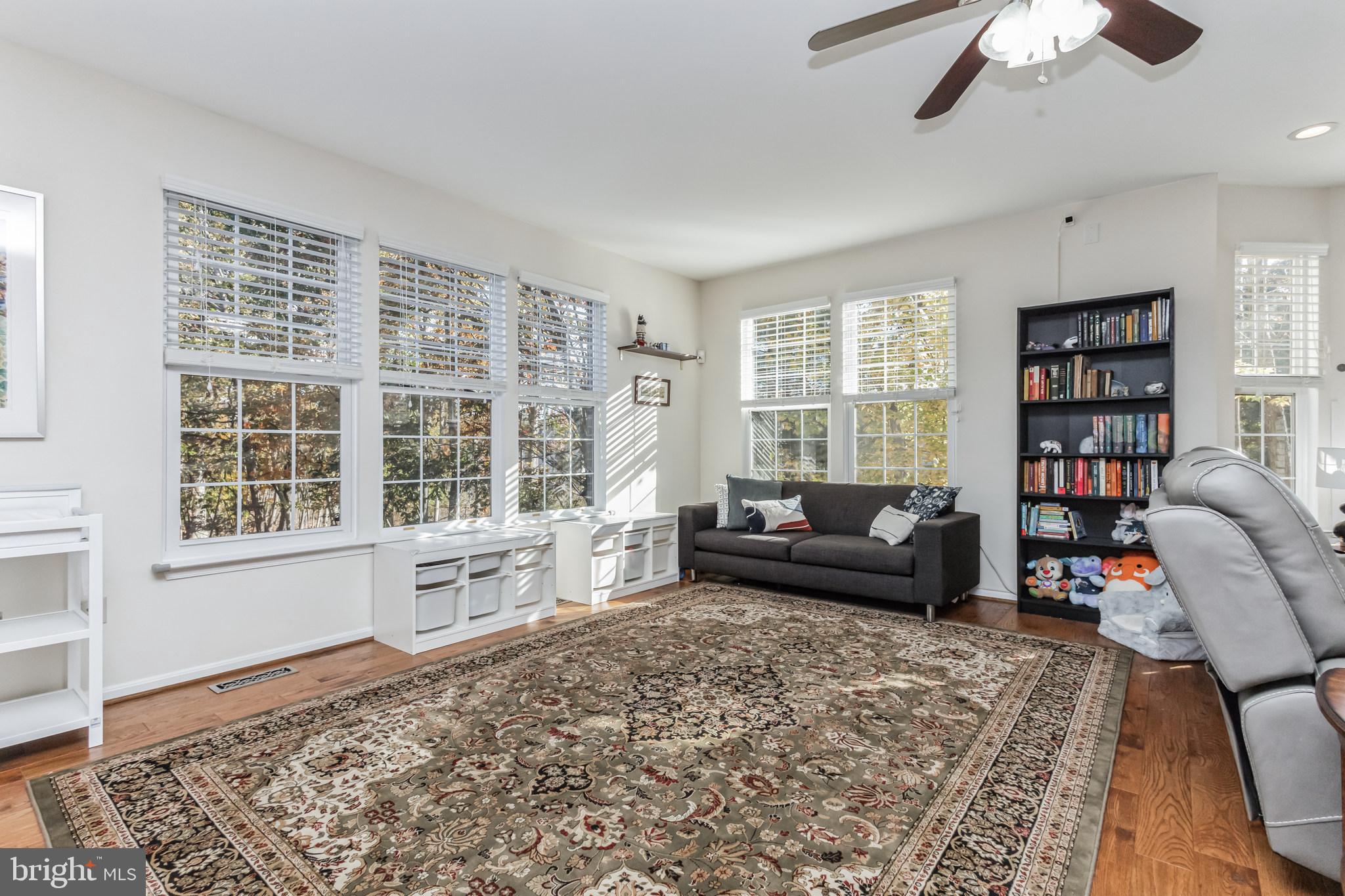 4026 Rosemeade Dr