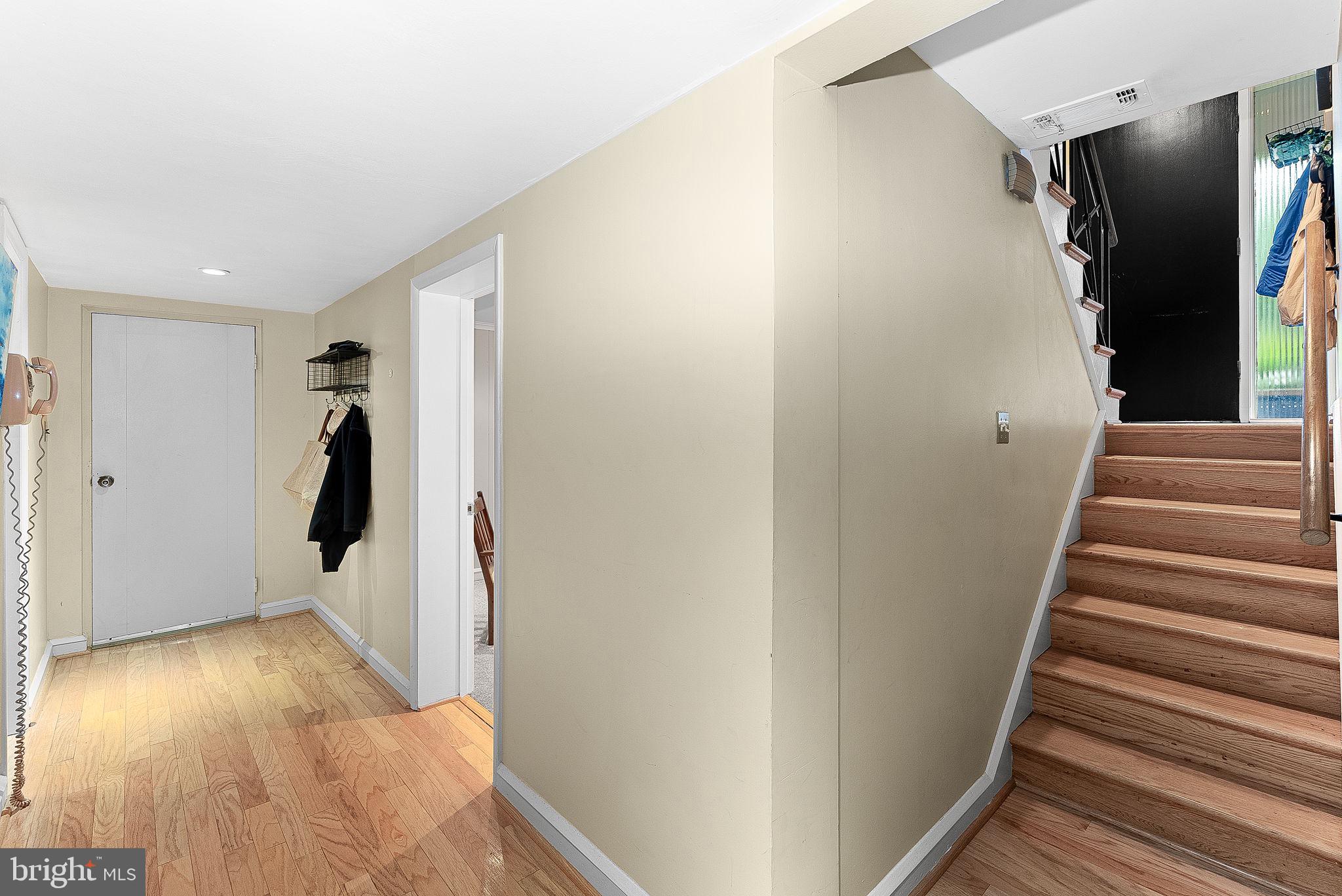 3608 Whispering Ln