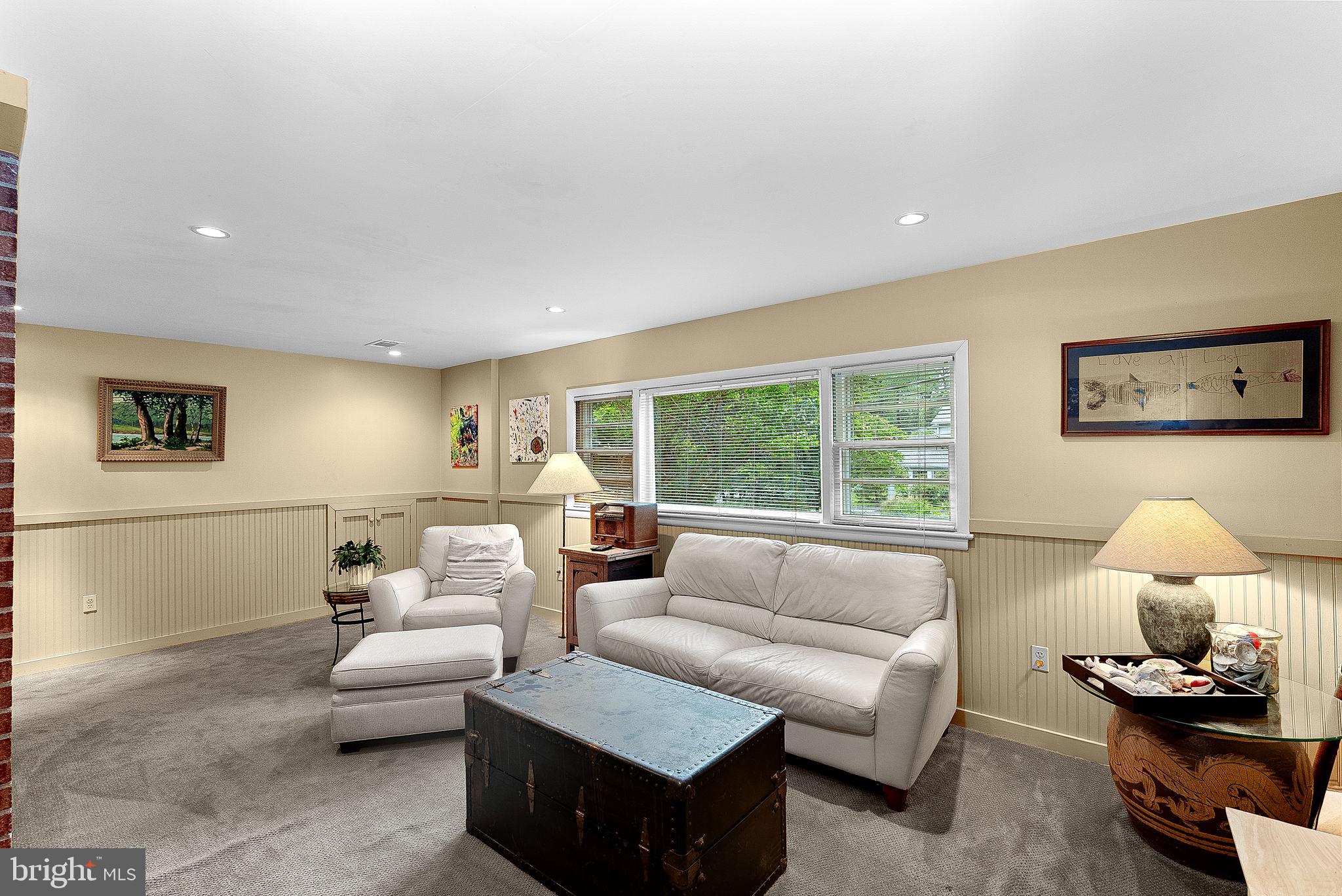 3608 Whispering Ln