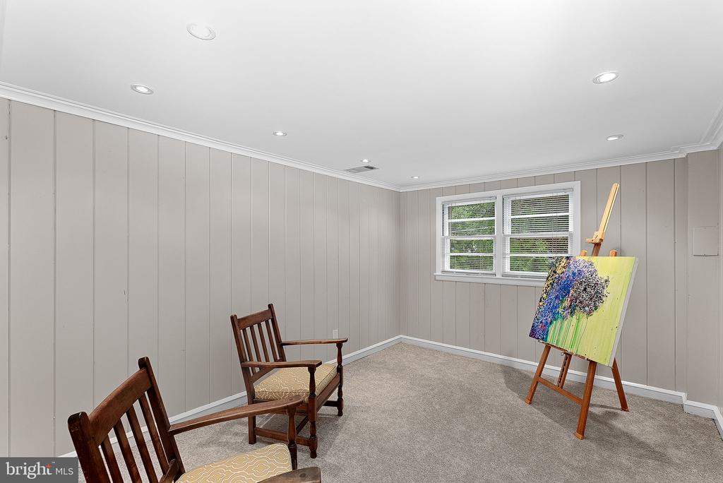 3608 Whispering Ln