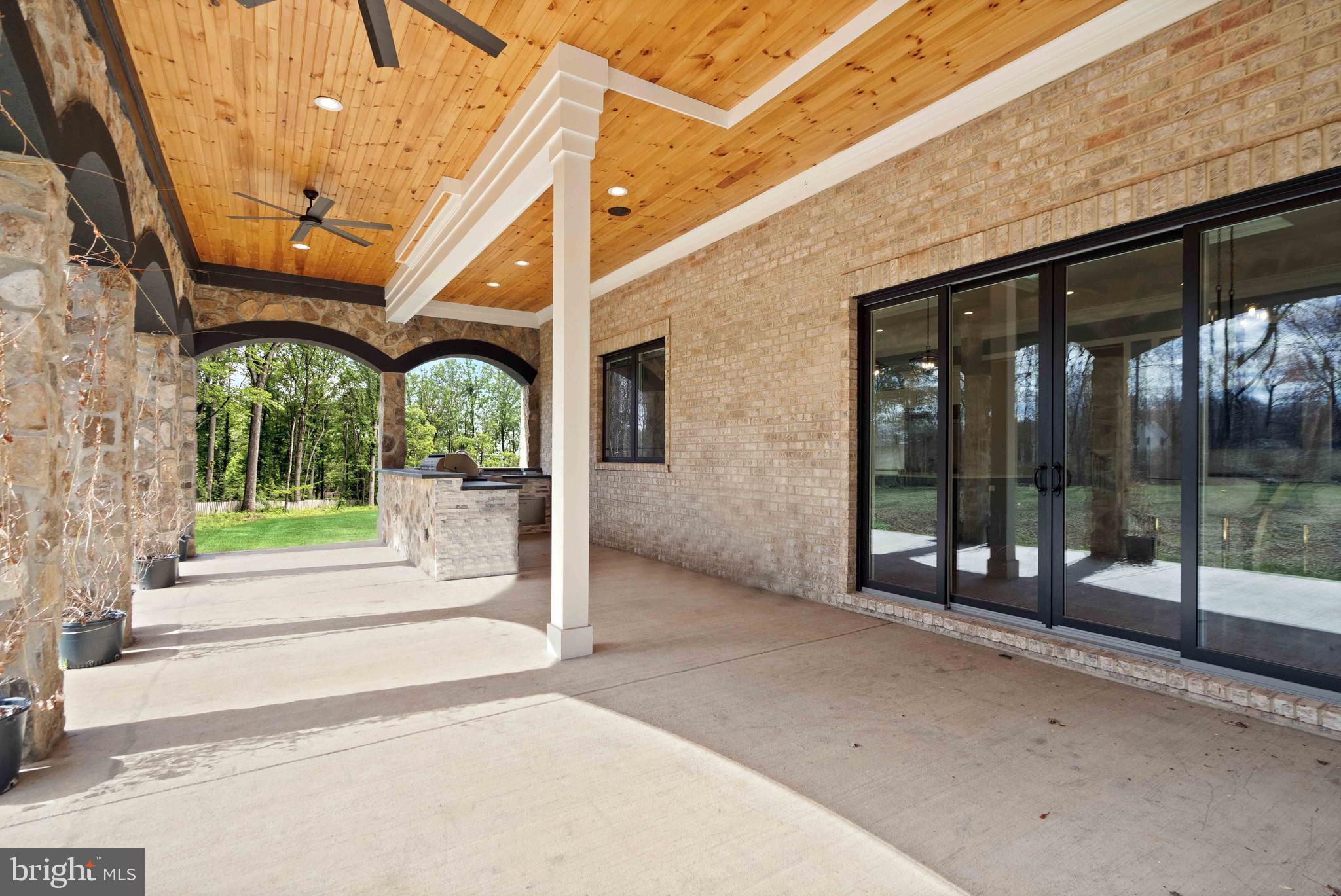 11721 PLANTATION DRIVE