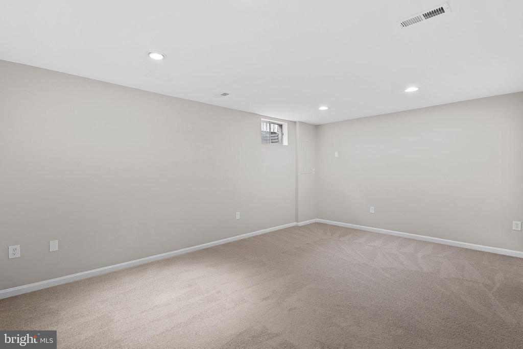 14503 SKIPTON COURT