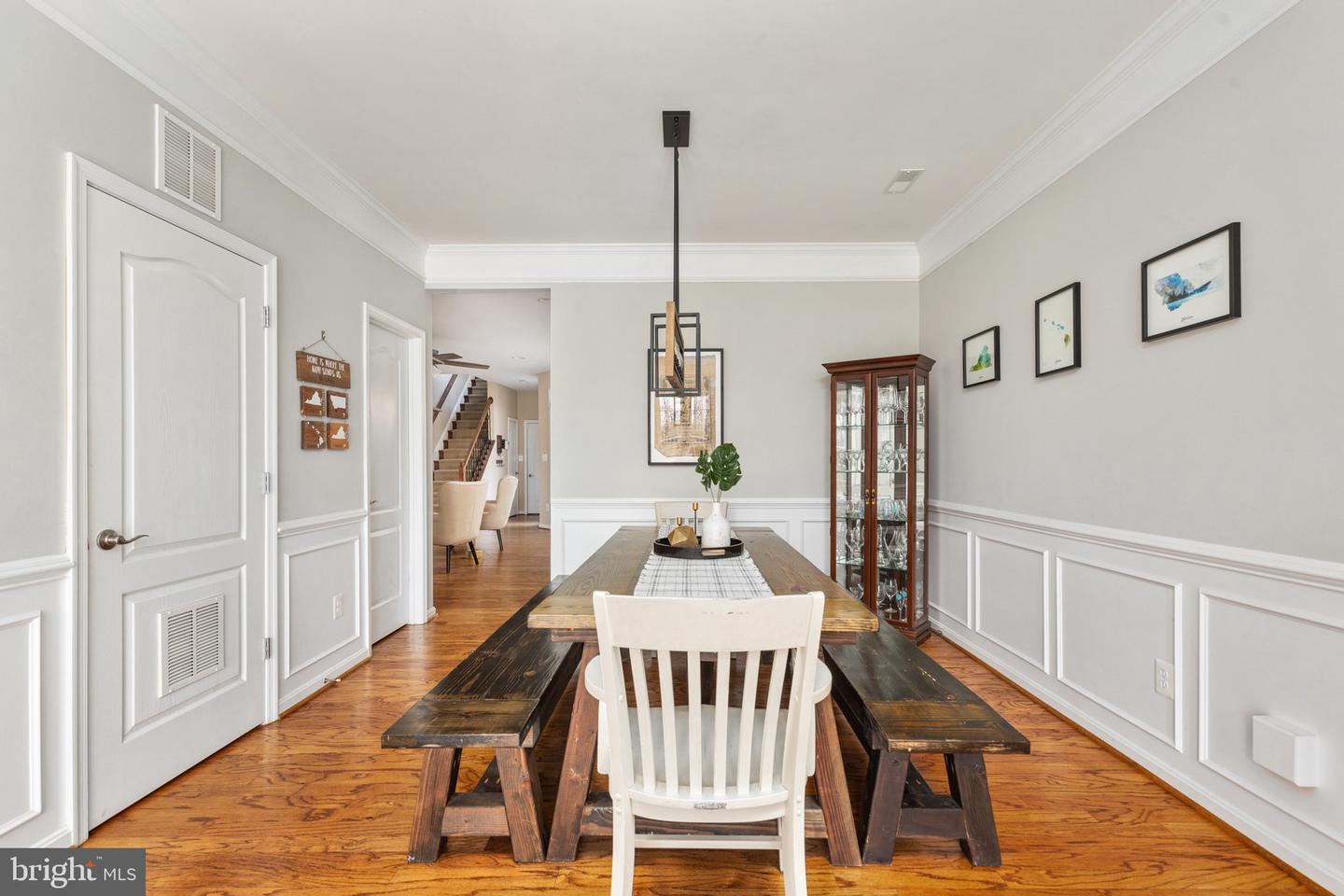 19442 Front St