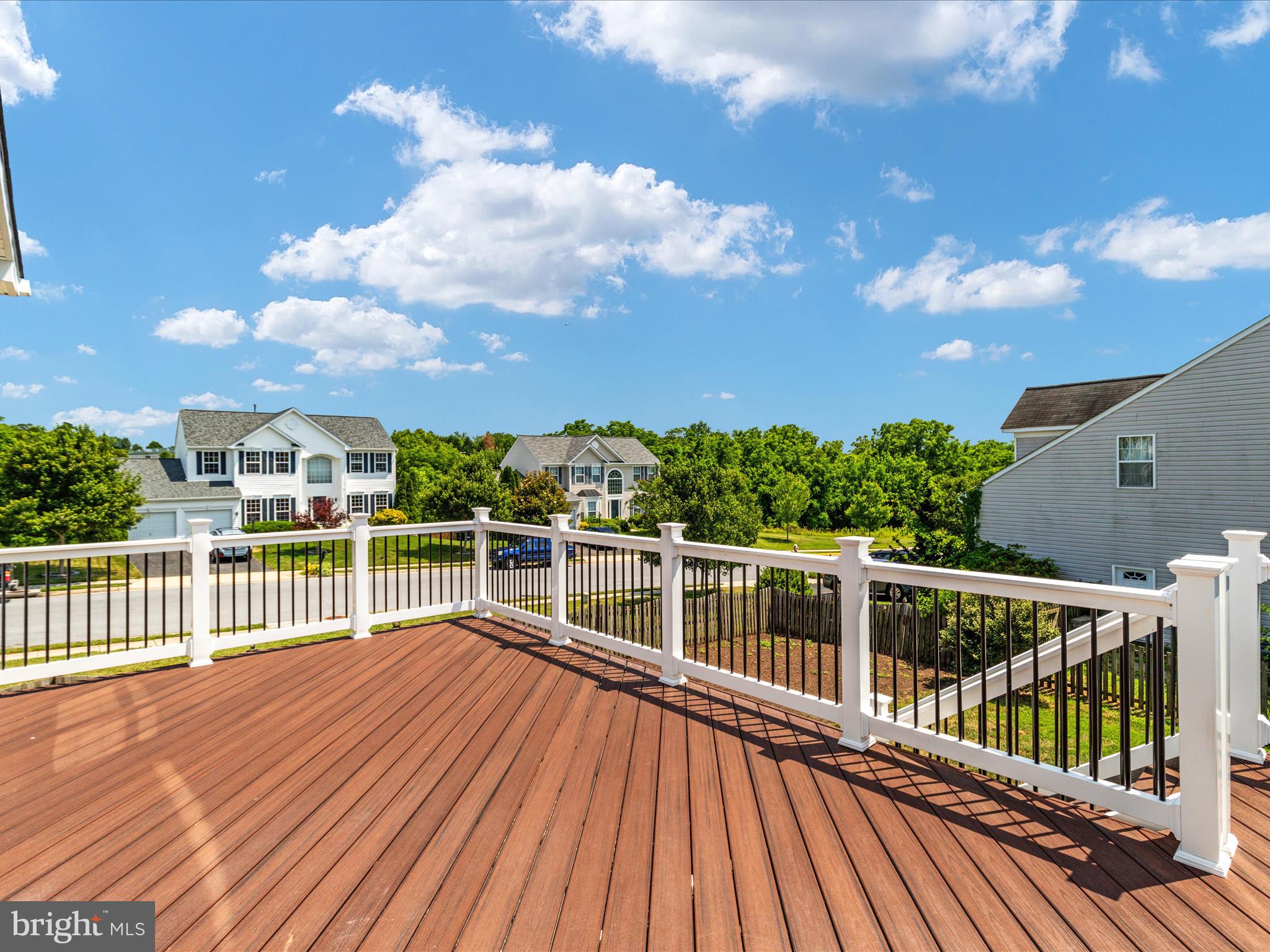 300 Swan Point Ct