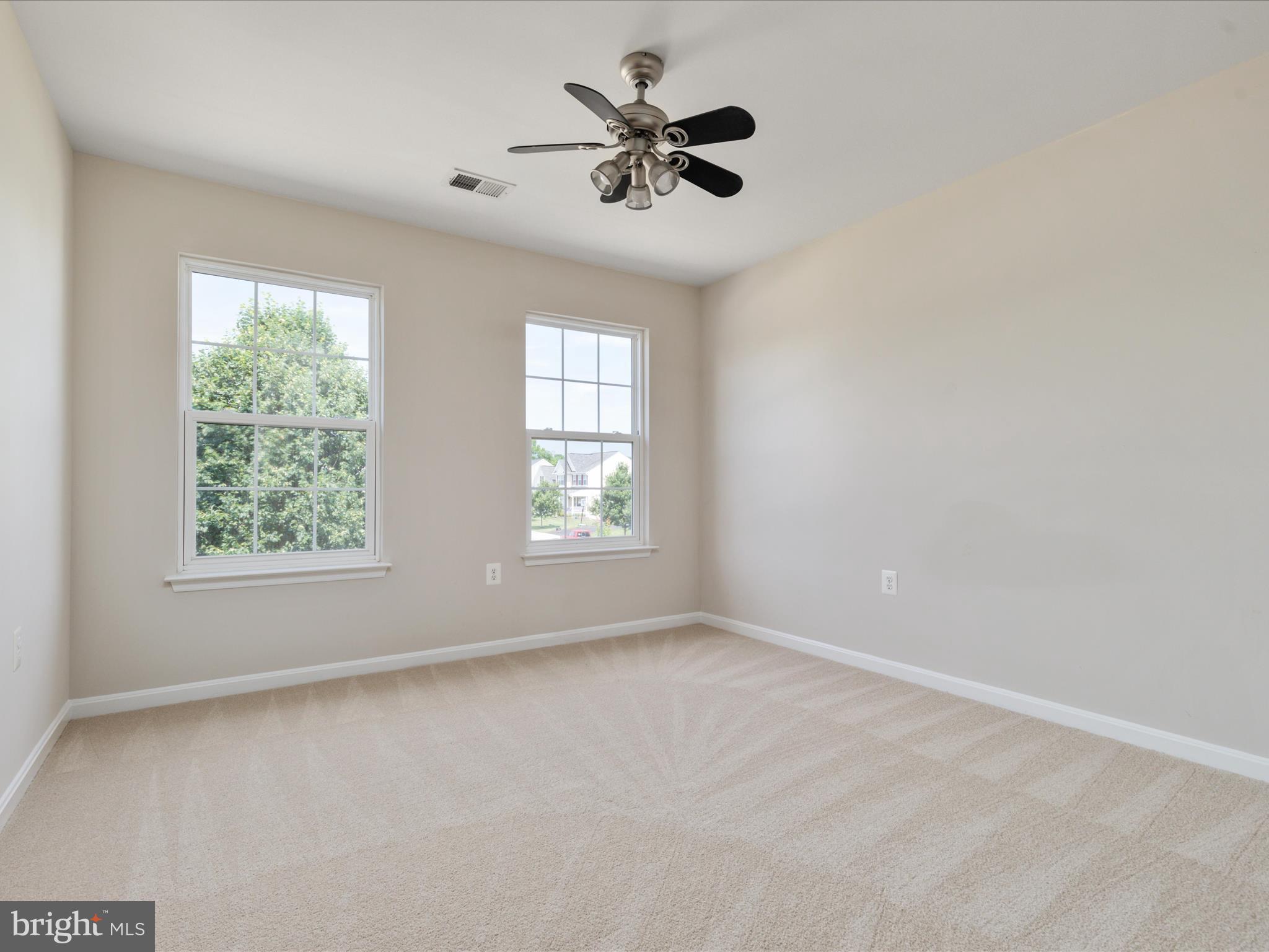 300 Swan Point Ct