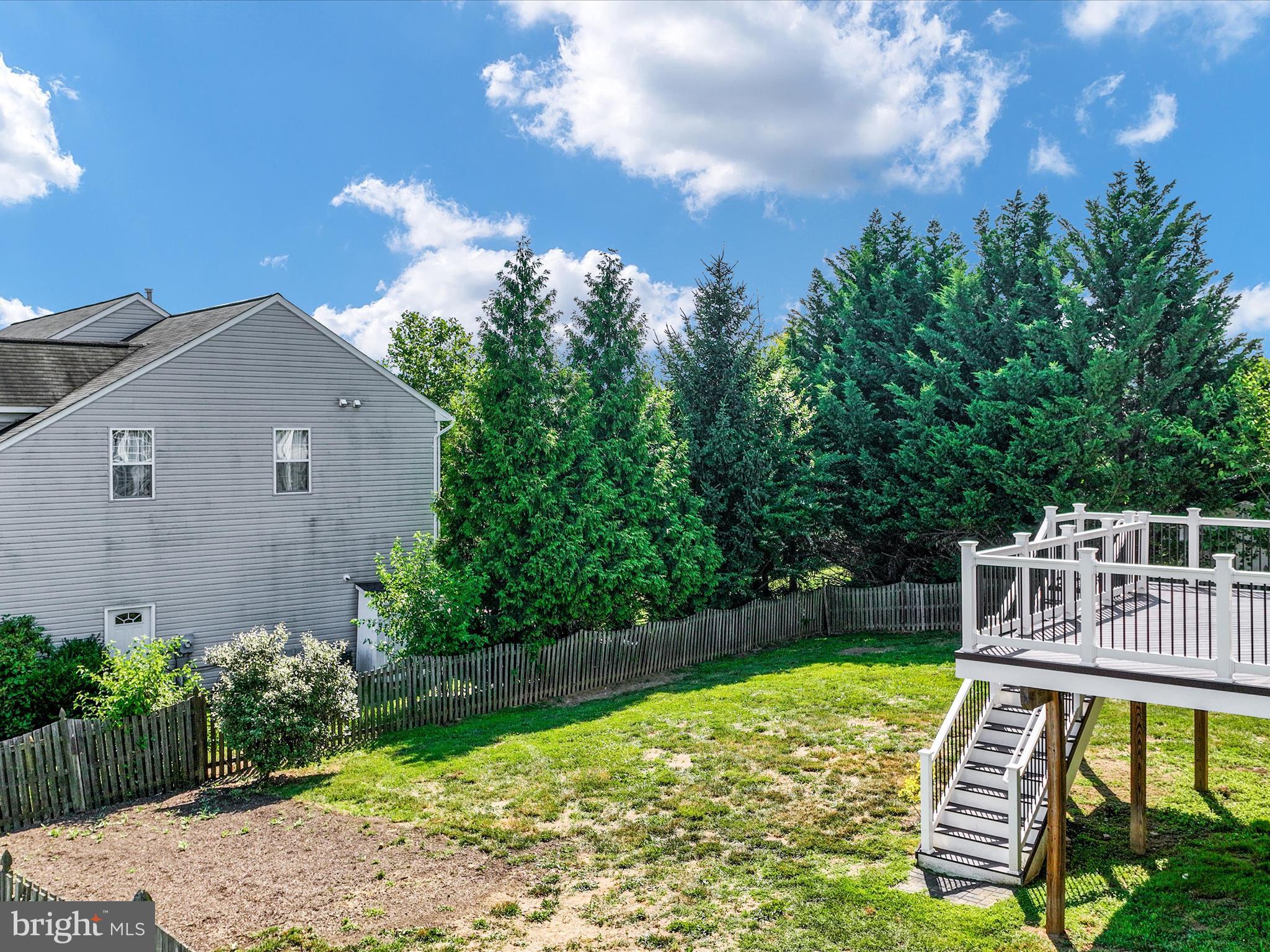 300 Swan Point Ct