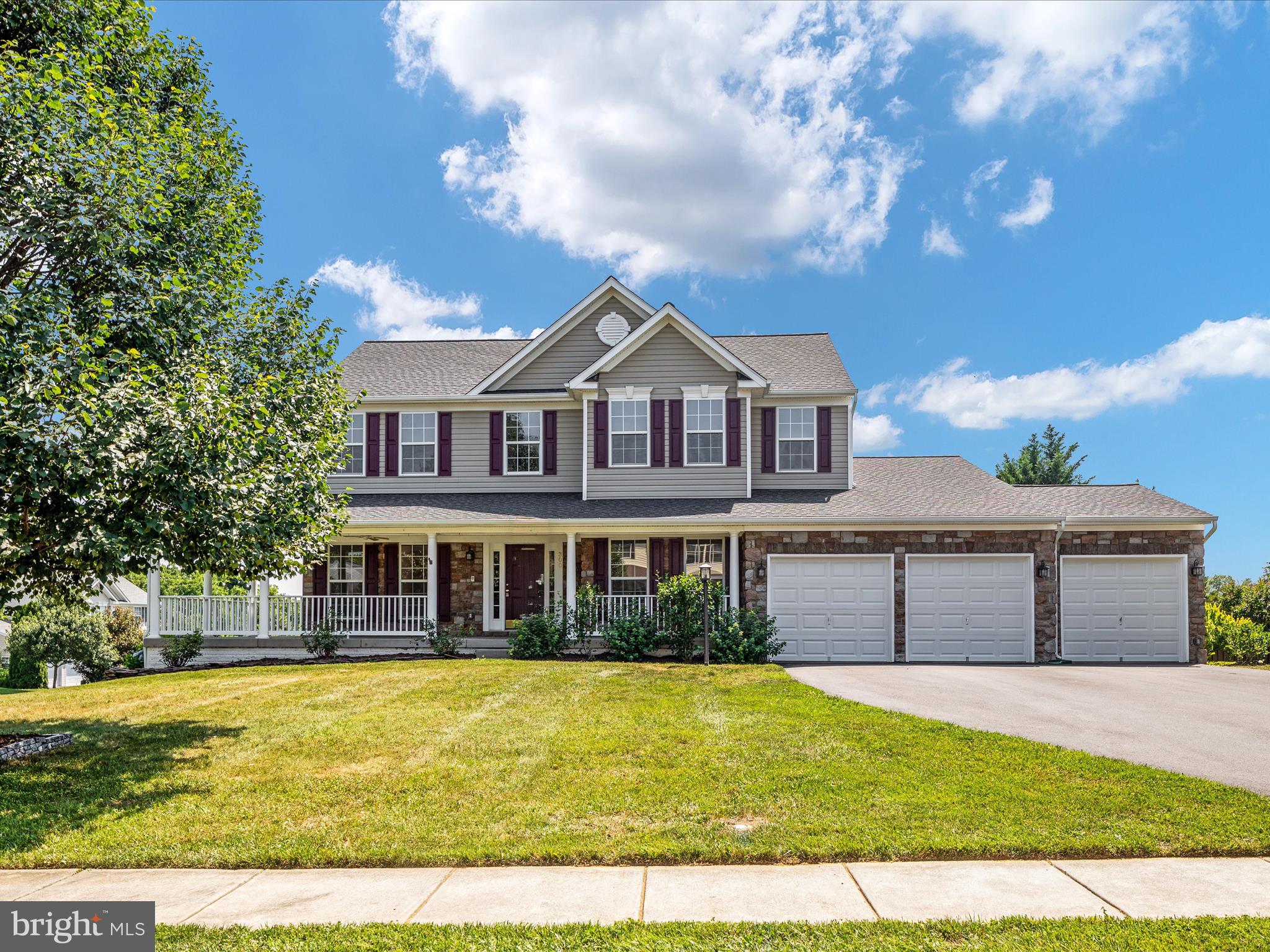 300 Swan Point Ct