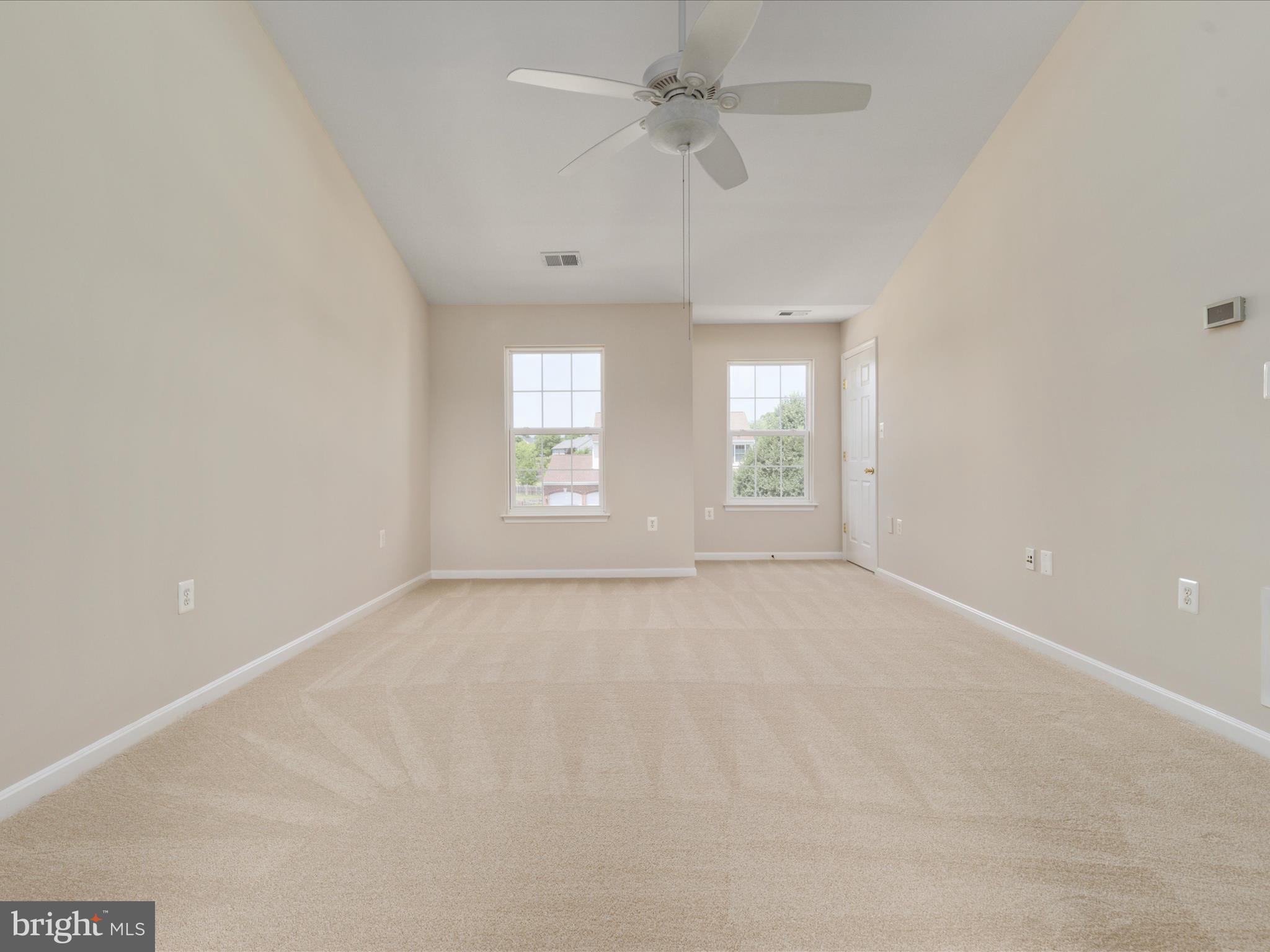 300 Swan Point Ct