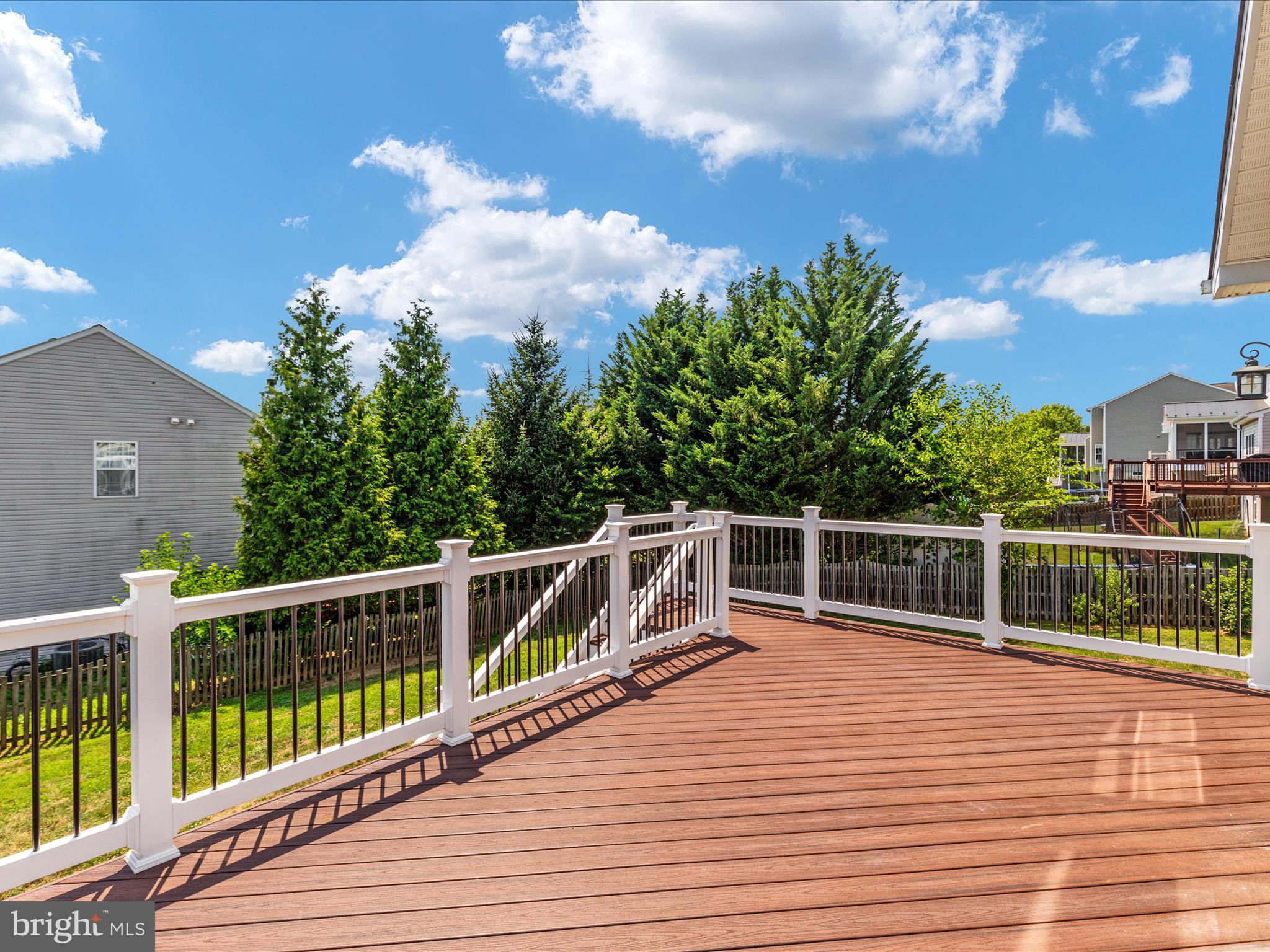 300 Swan Point Ct