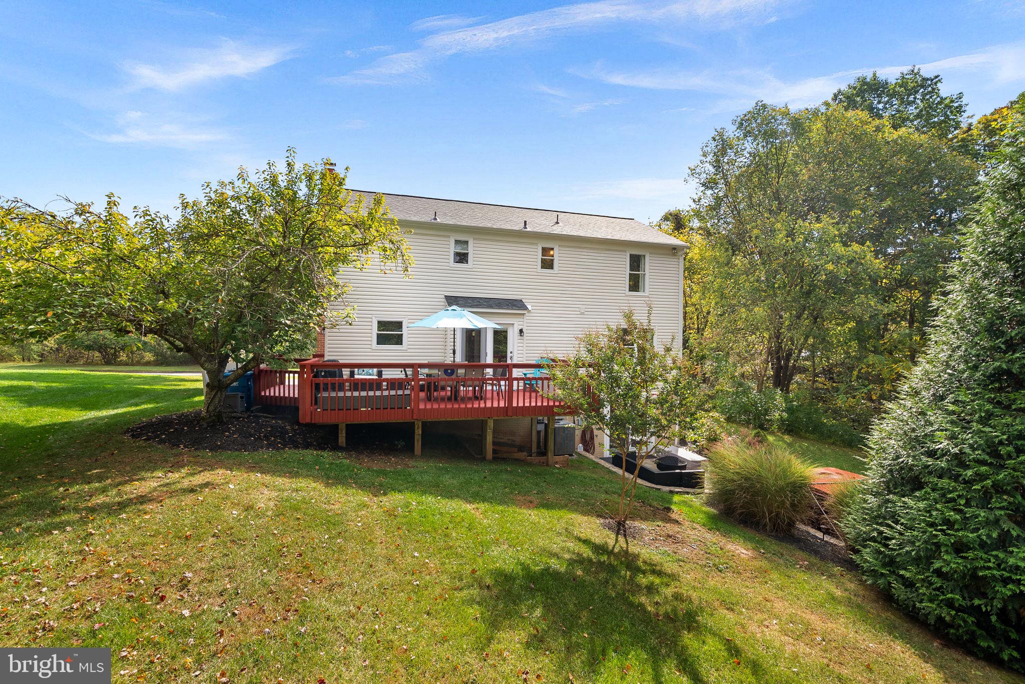 20017 GREAT FALLS FOREST DRIVE