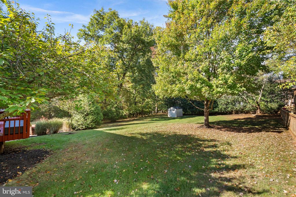 20017 GREAT FALLS FOREST DRIVE