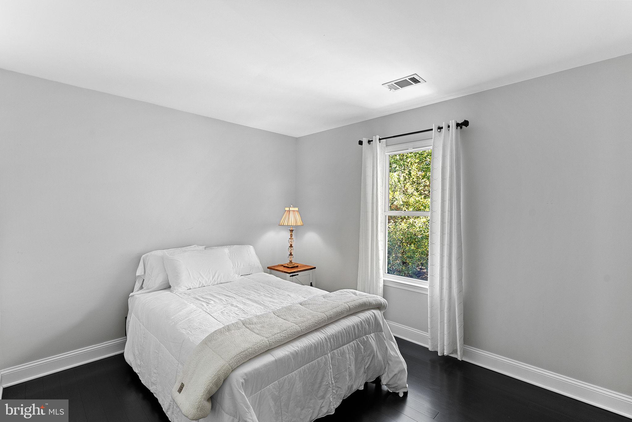 20017 GREAT FALLS FOREST DRIVE