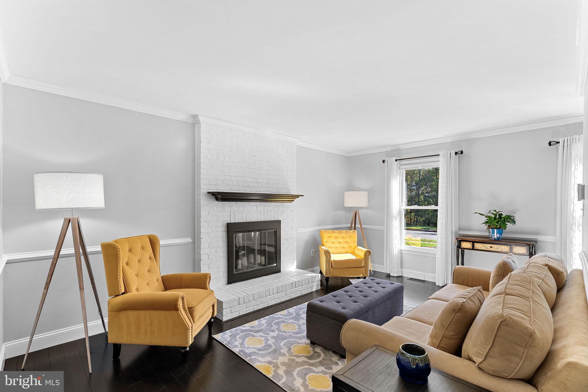 20017 GREAT FALLS FOREST DRIVE