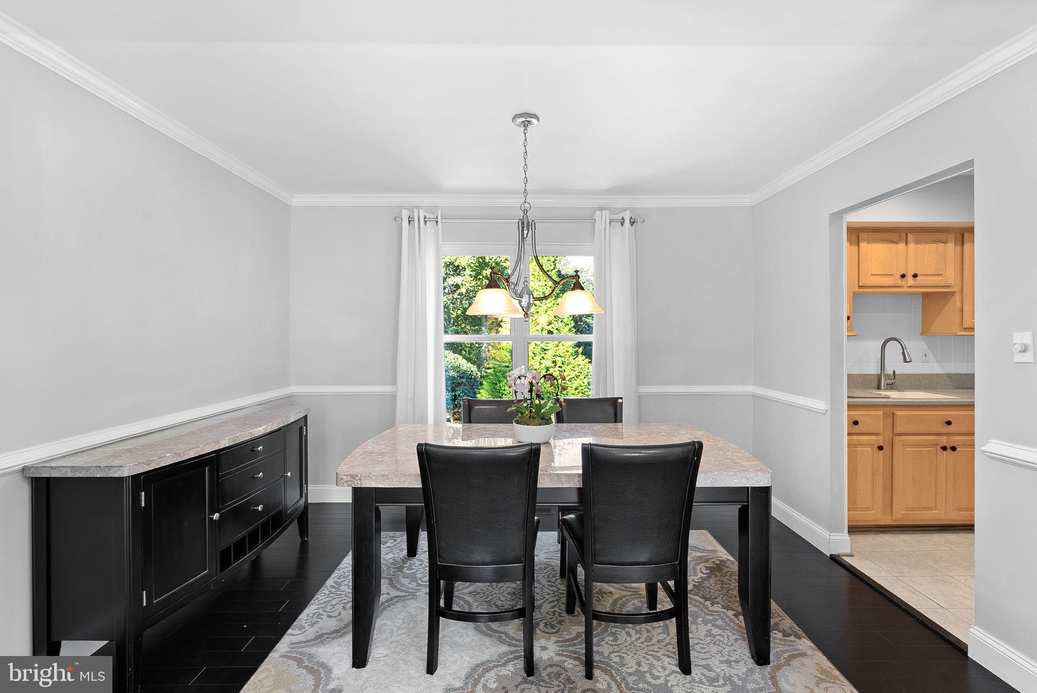 20017 GREAT FALLS FOREST DRIVE