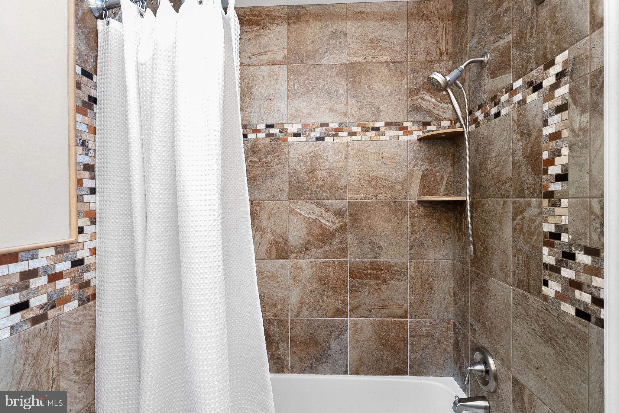 20017 GREAT FALLS FOREST DRIVE