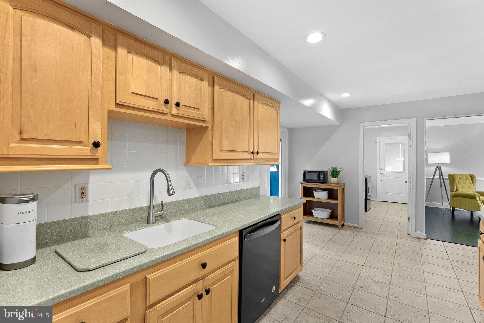 20017 GREAT FALLS FOREST DRIVE