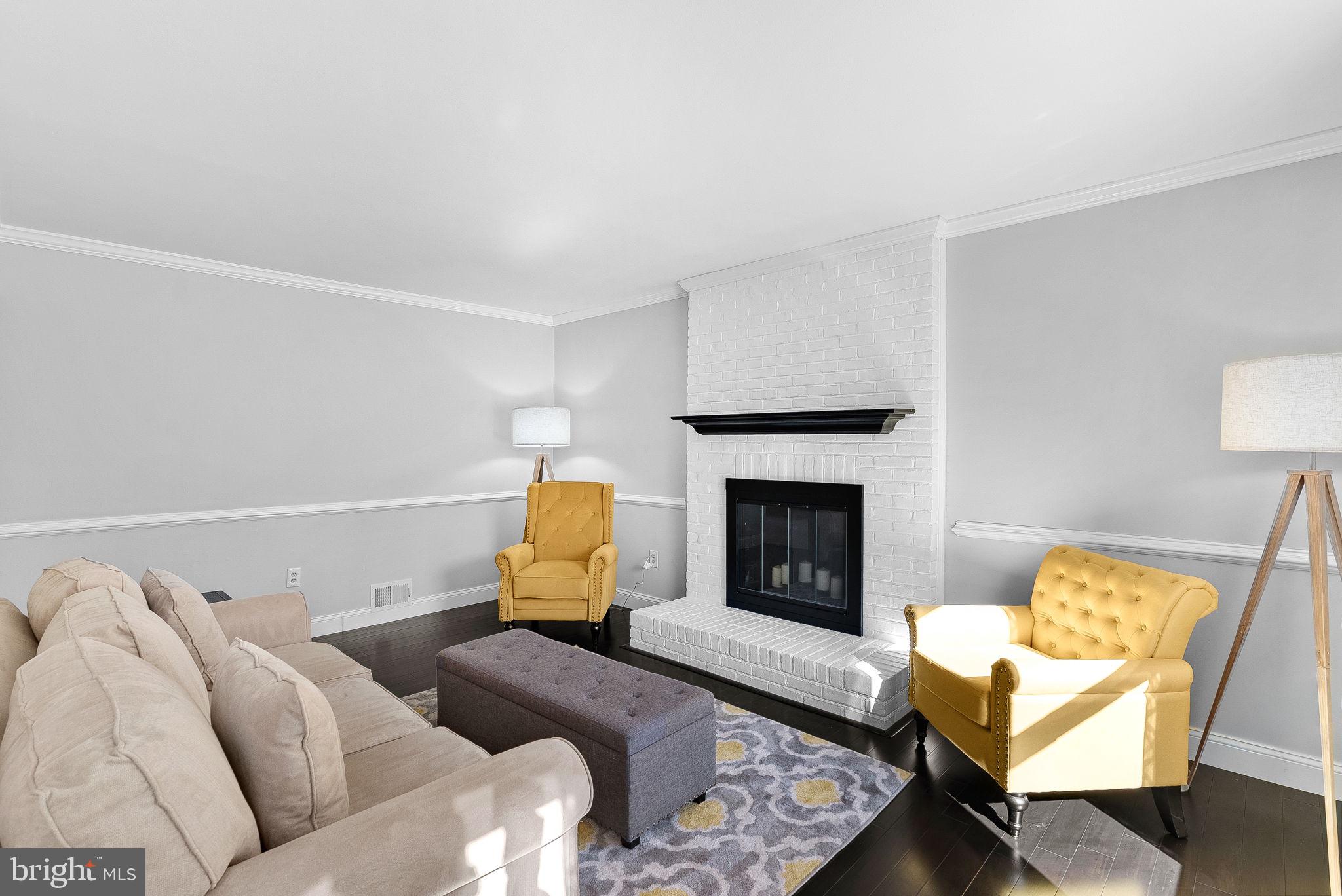 20017 GREAT FALLS FOREST DRIVE