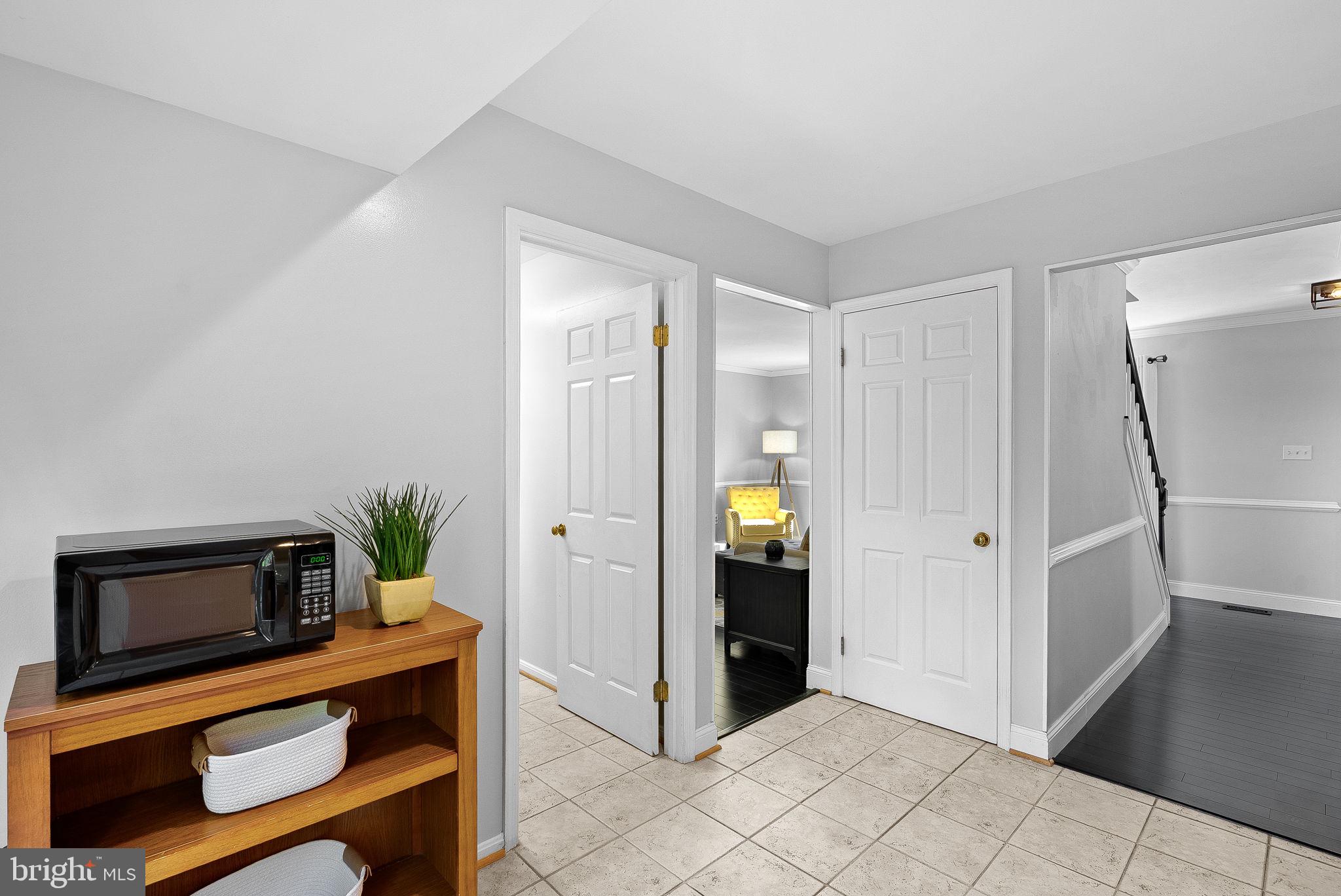 20017 GREAT FALLS FOREST DRIVE