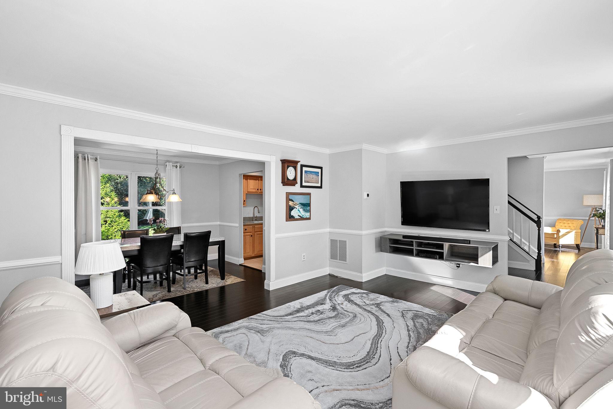 20017 GREAT FALLS FOREST DRIVE