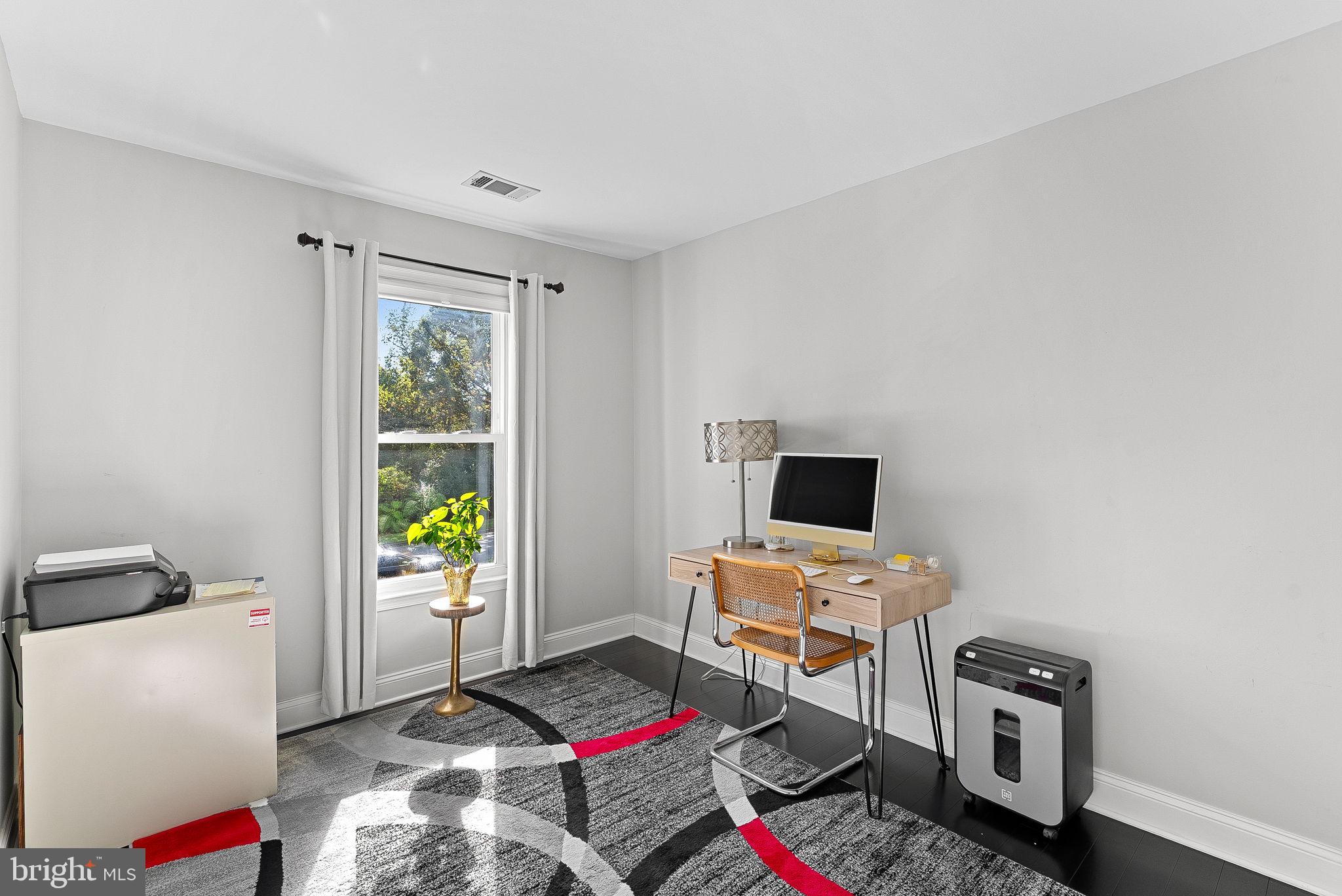 20017 GREAT FALLS FOREST DRIVE