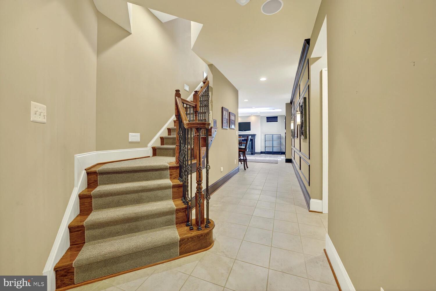 21816 AINSLEY COURT